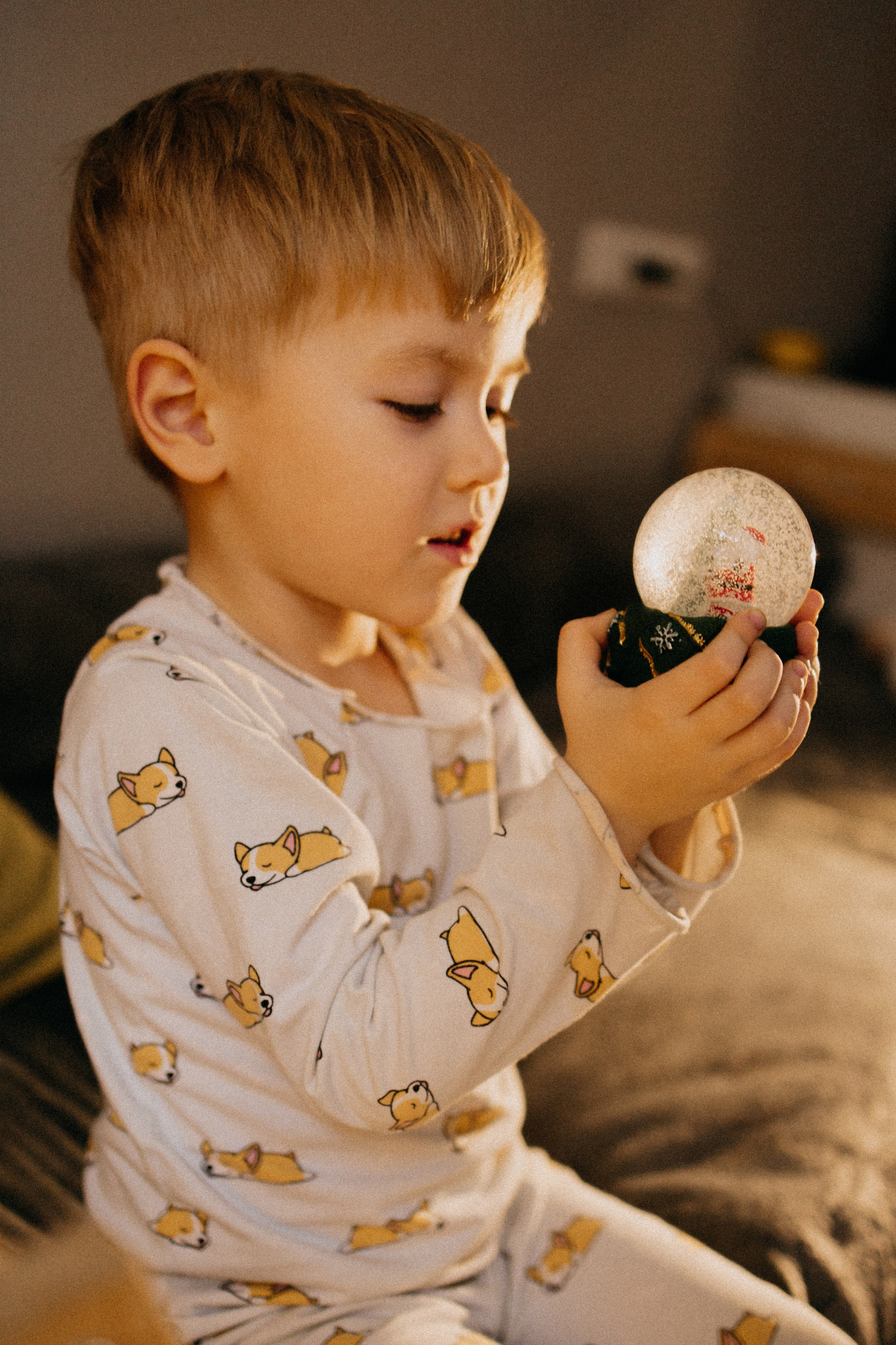 Пицца. Женя. Огоньки. Фотограф Настя Леонова