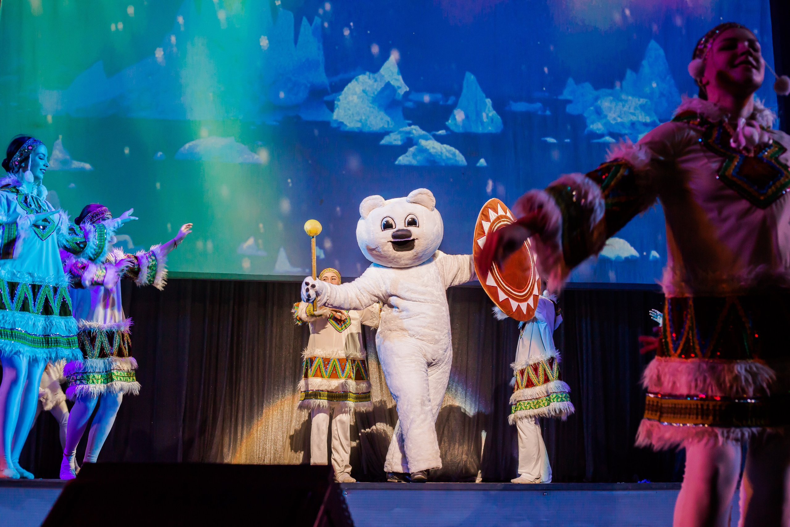 Репортаж — детская елка в БКЗ. Свадебный и семейный фотограф в Санкт-Петербурге Макеева Наталья