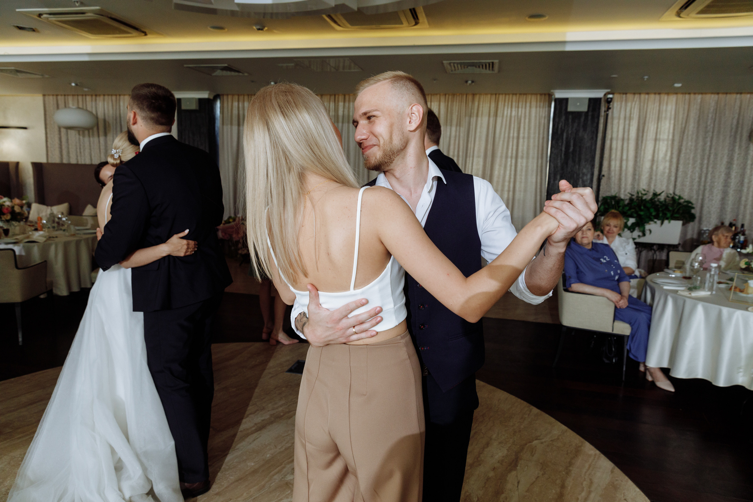 Анонс свадьбы Милоша и Софьи