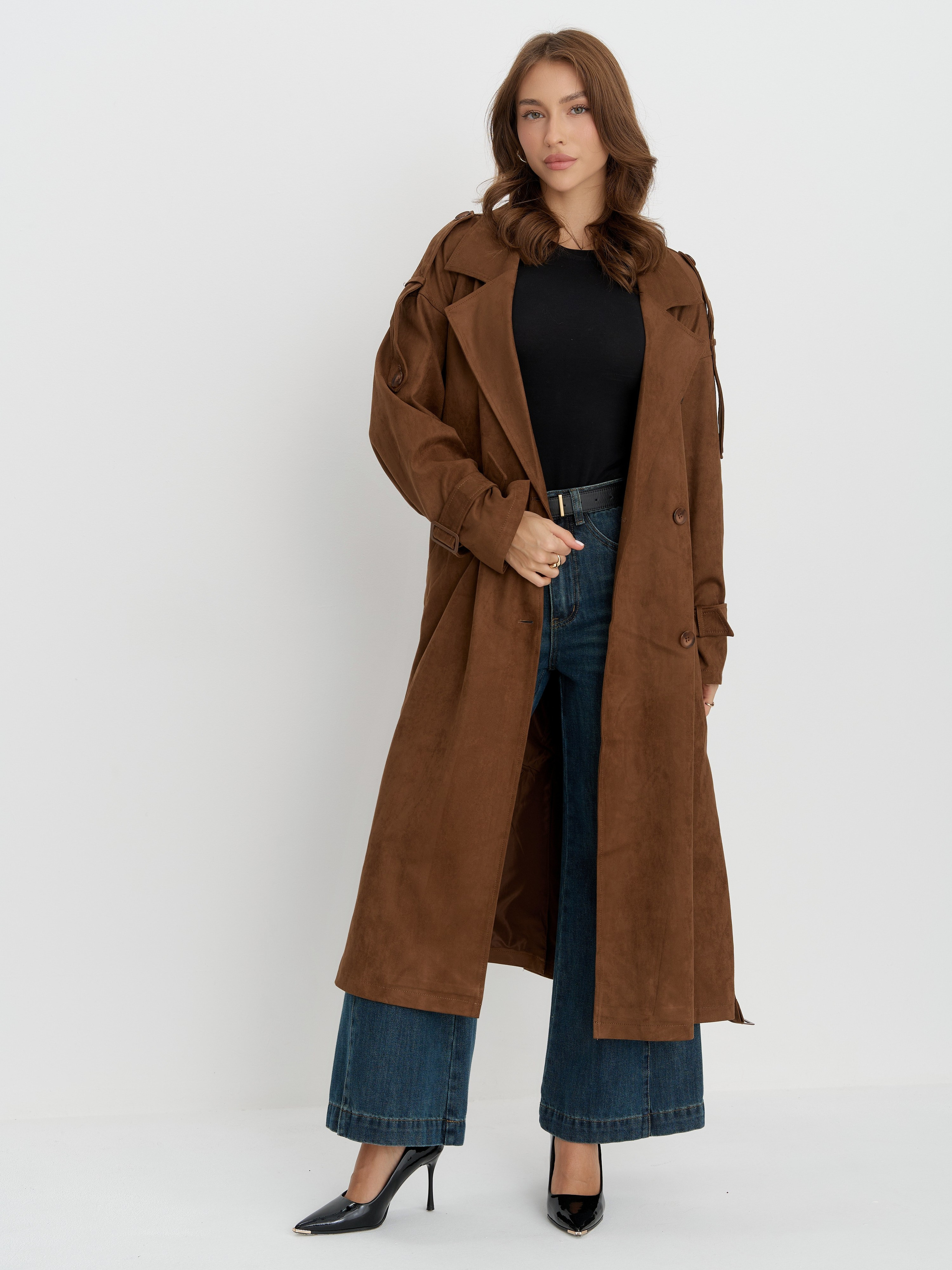 Тренчи. Фотограф для маркетплейсов в Москве