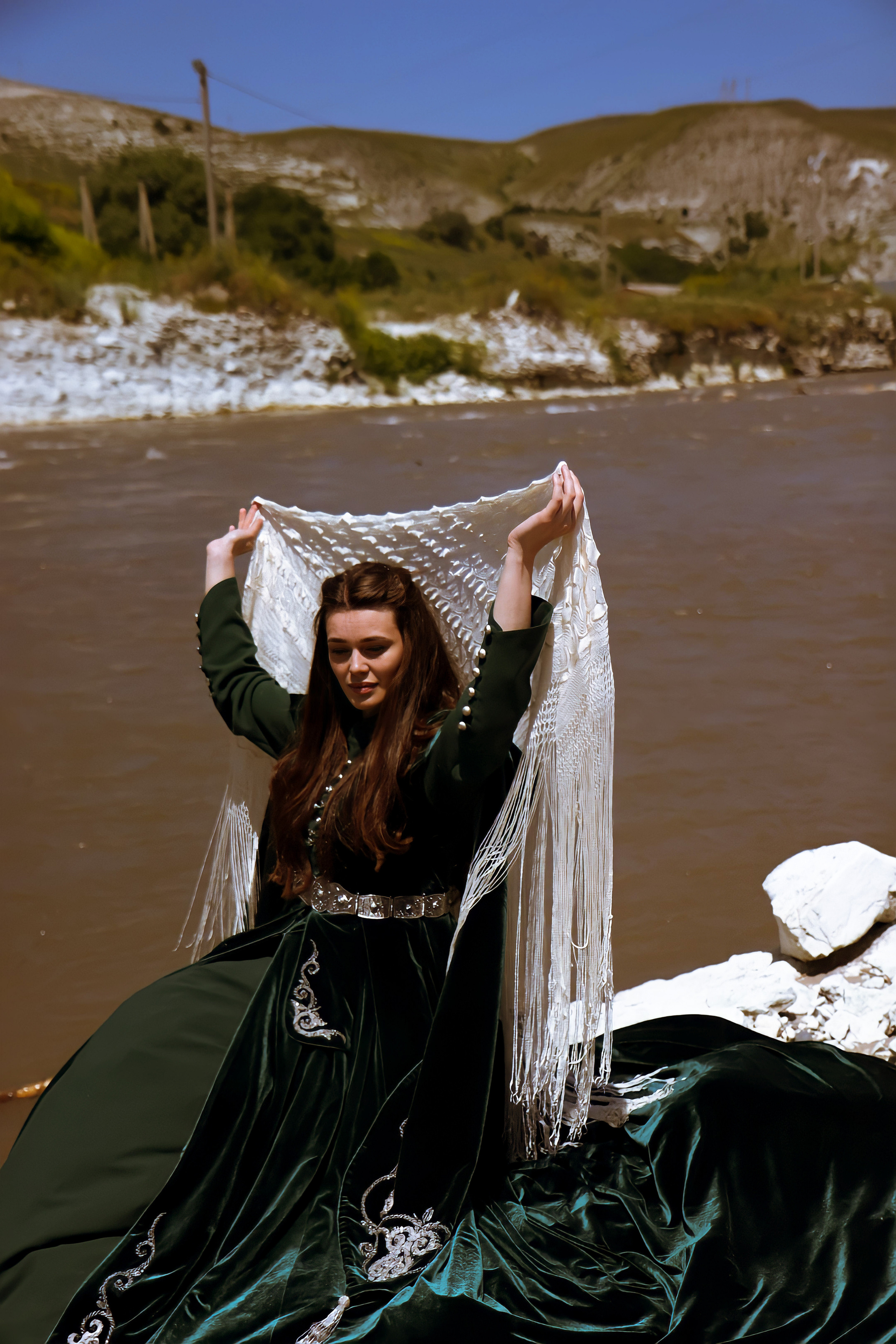 Фотосессия в национальном платье. Zuleta.Go