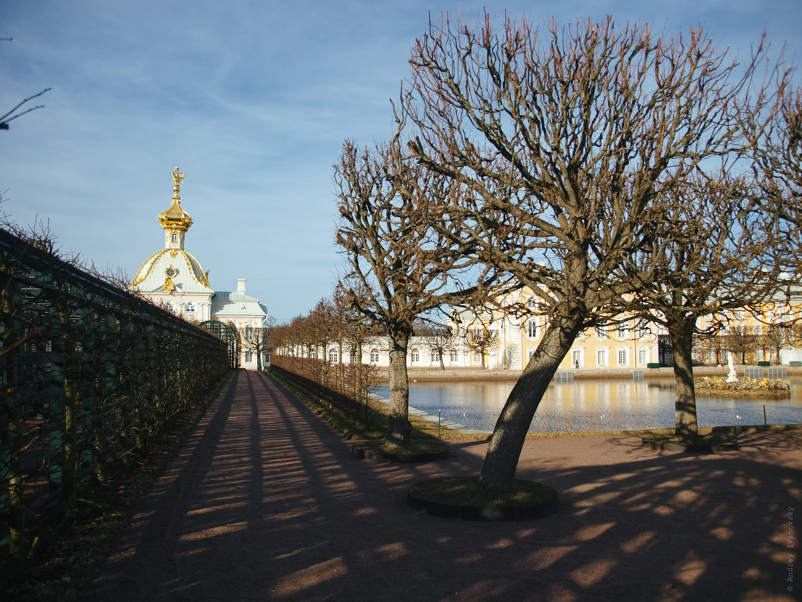 Прогулки по Петергофу — Olympus E-3 / Zuiko 14-54. Famitsu