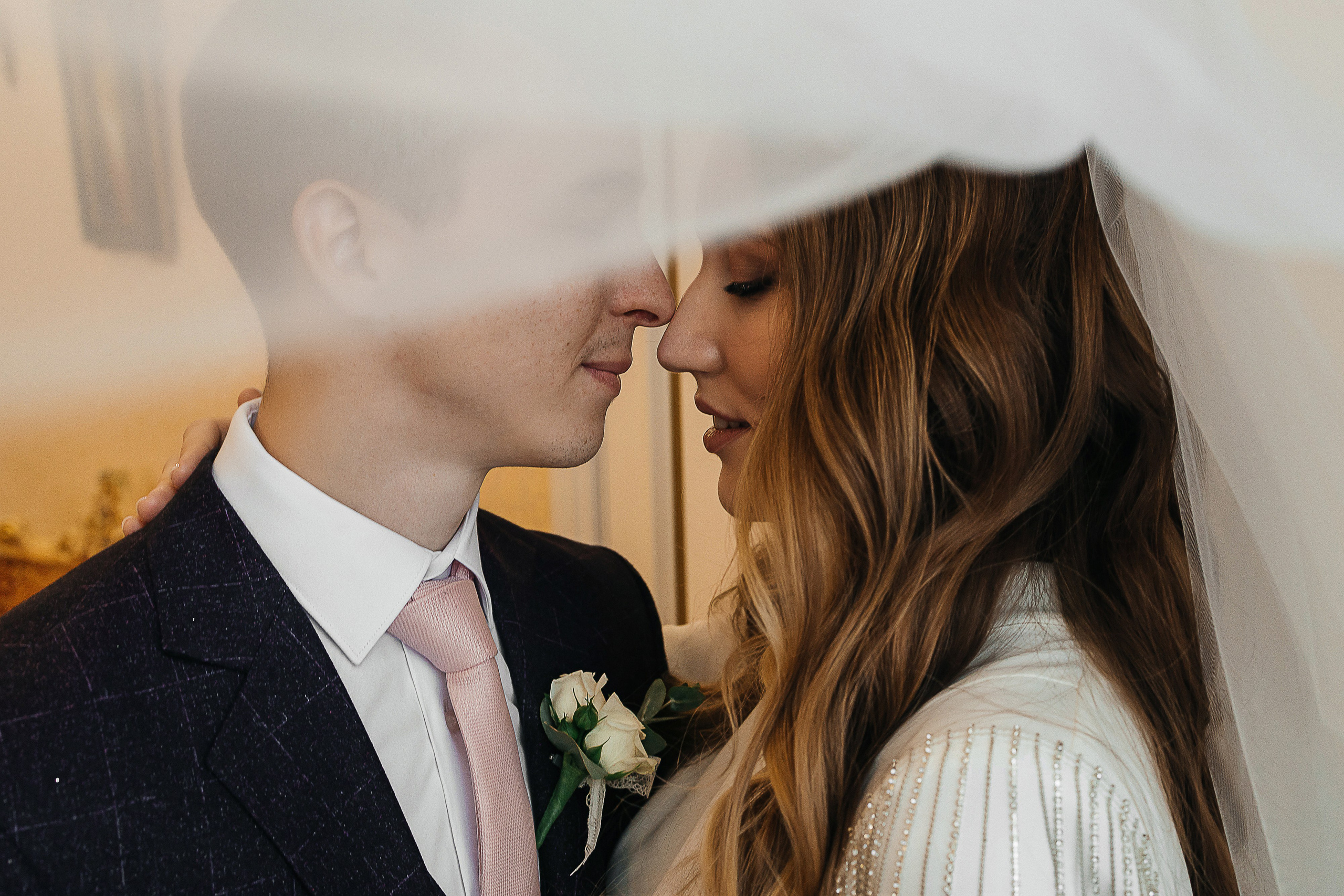 Роскошная выездная церемония в отеле. Олег Сверчков | Свадебный фотограф Вологда