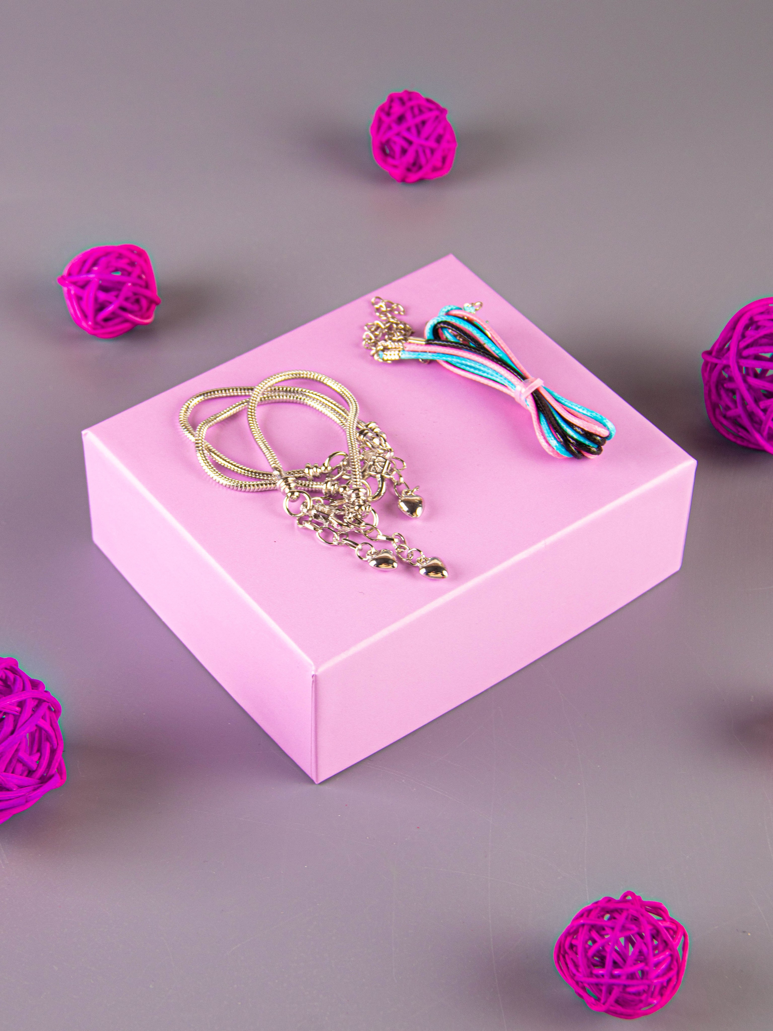 Набор по созданию браслетов (фиолетовый). «Матрица»