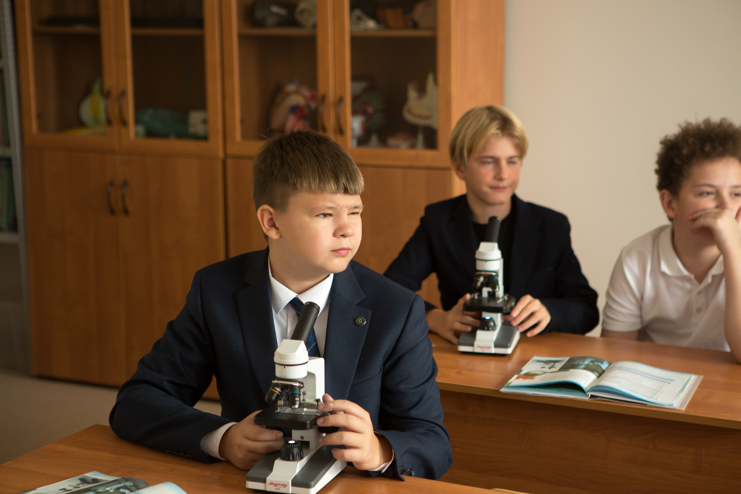 Фотосессия школьников. Фотограф в Оренбурге. Профессиональный фотограф