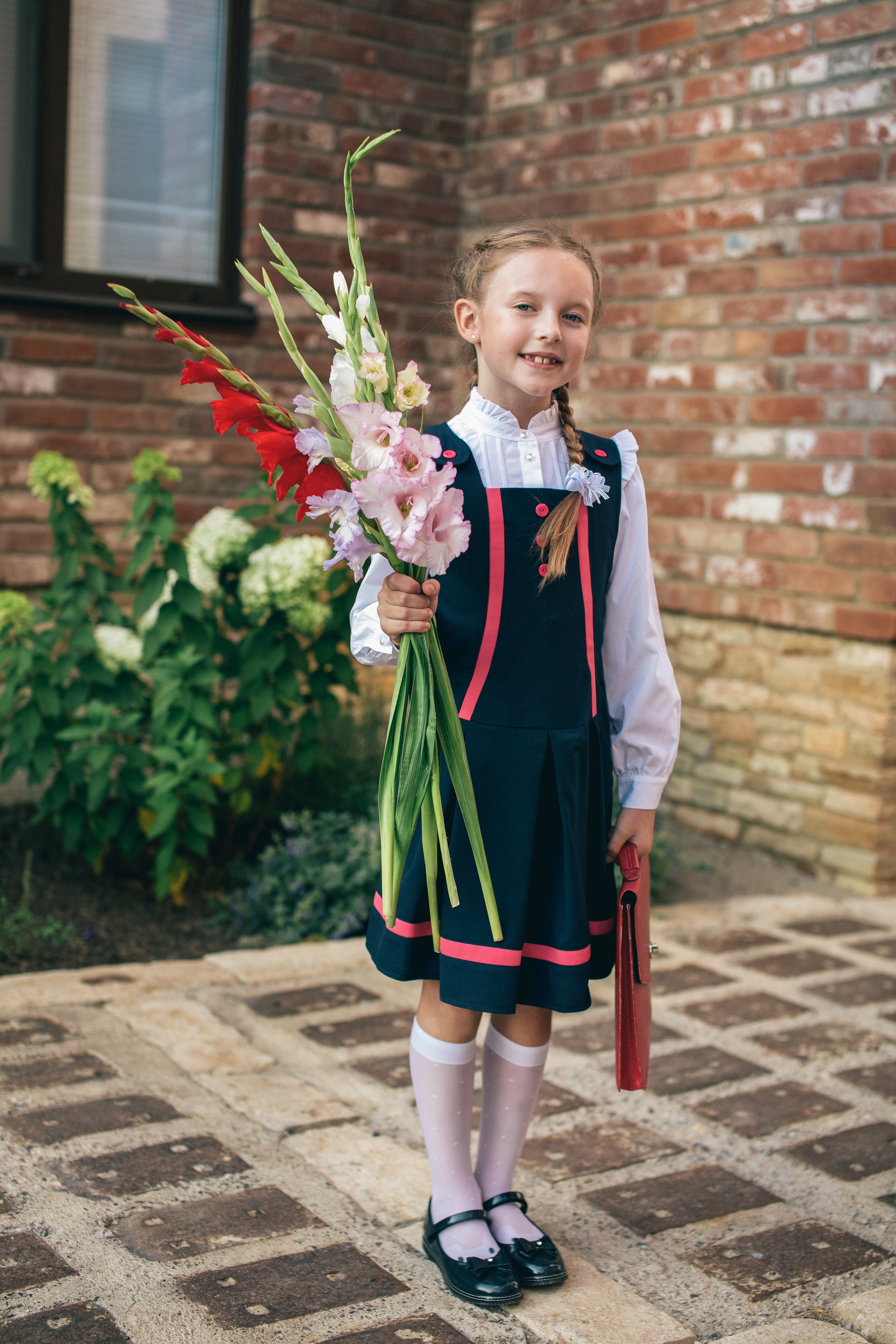 Ева и Лиза идут в 1й класс!. Фотограф в Оренбурге. Профессиональный фотограф