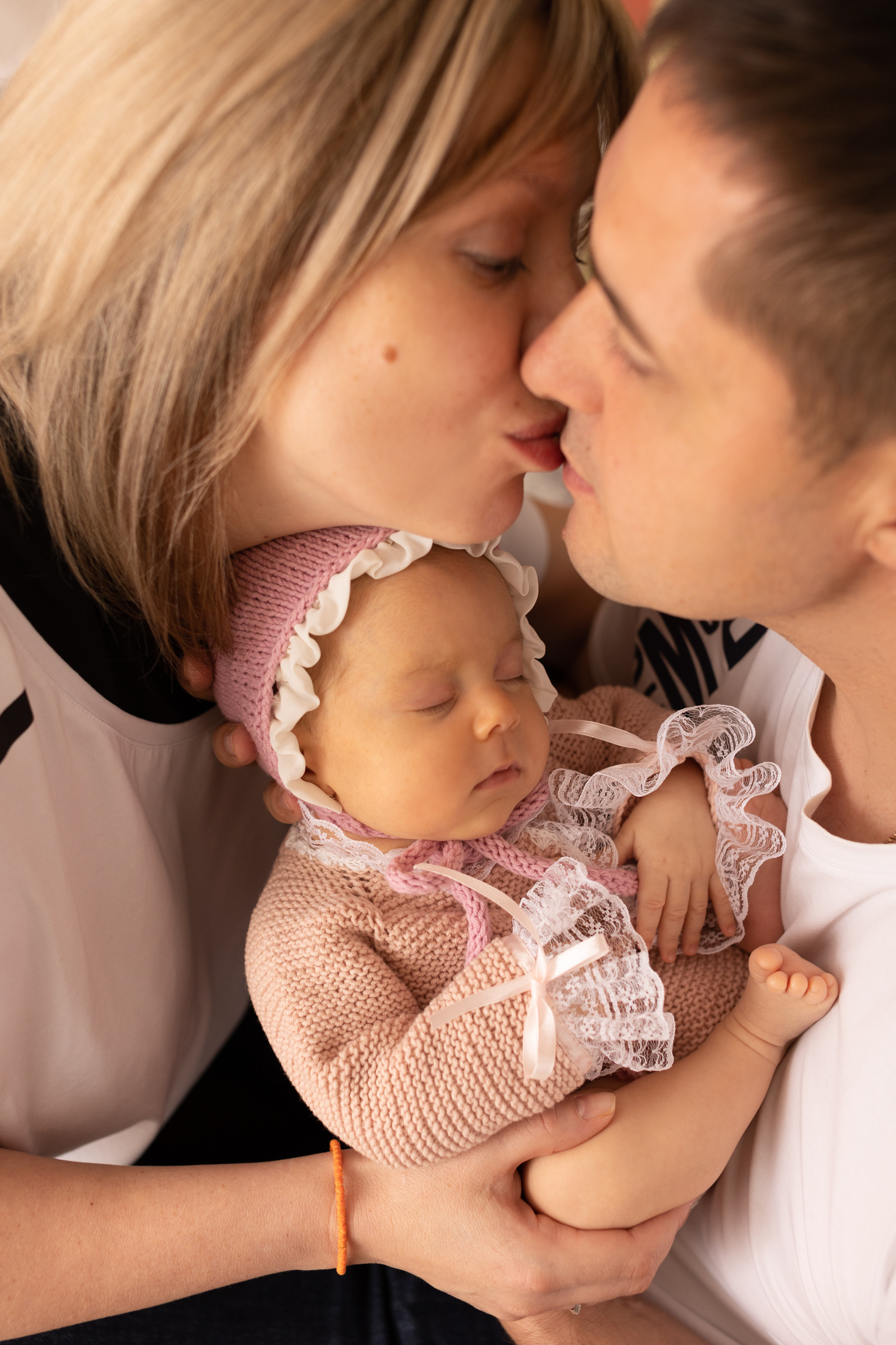 Фотосессия новорожденной Ангелины. Фотограф в Оренбурге. Профессиональный фотограф