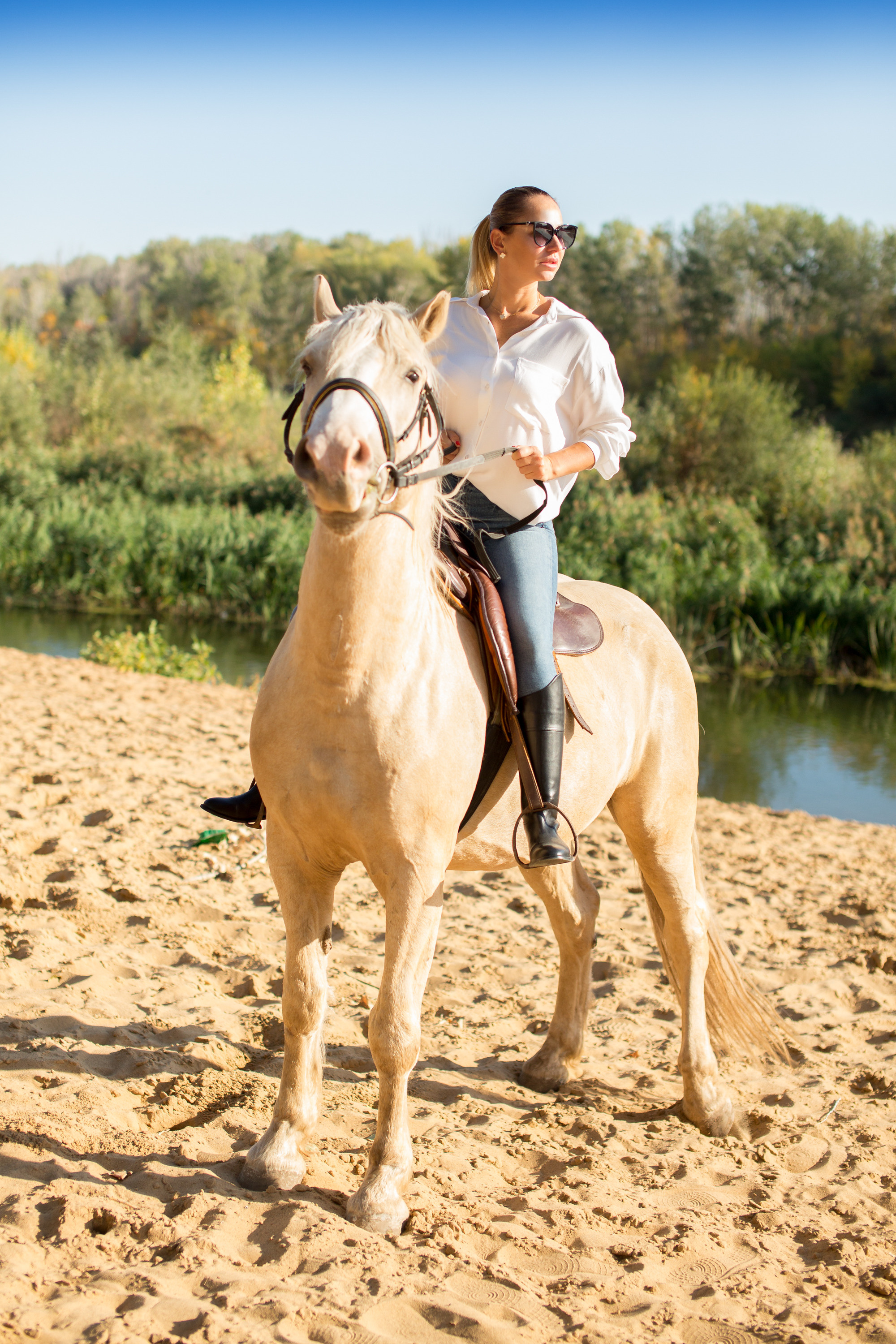 Фотосессия в конном клубе. Фотограф в Оренбурге. Профессиональный фотограф