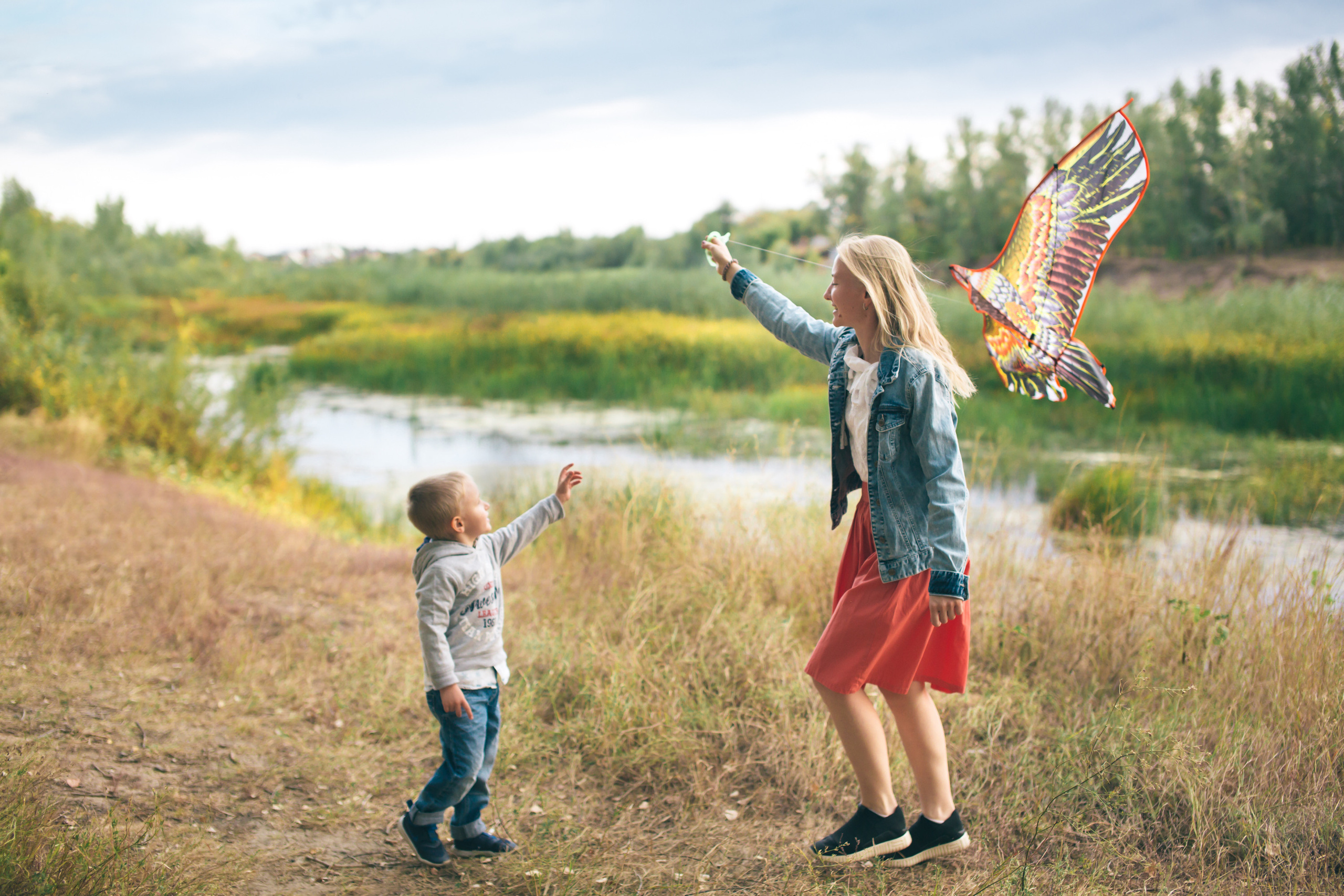 Семейная прогулка в Дубках. Фотограф в Оренбурге. Профессиональный фотограф