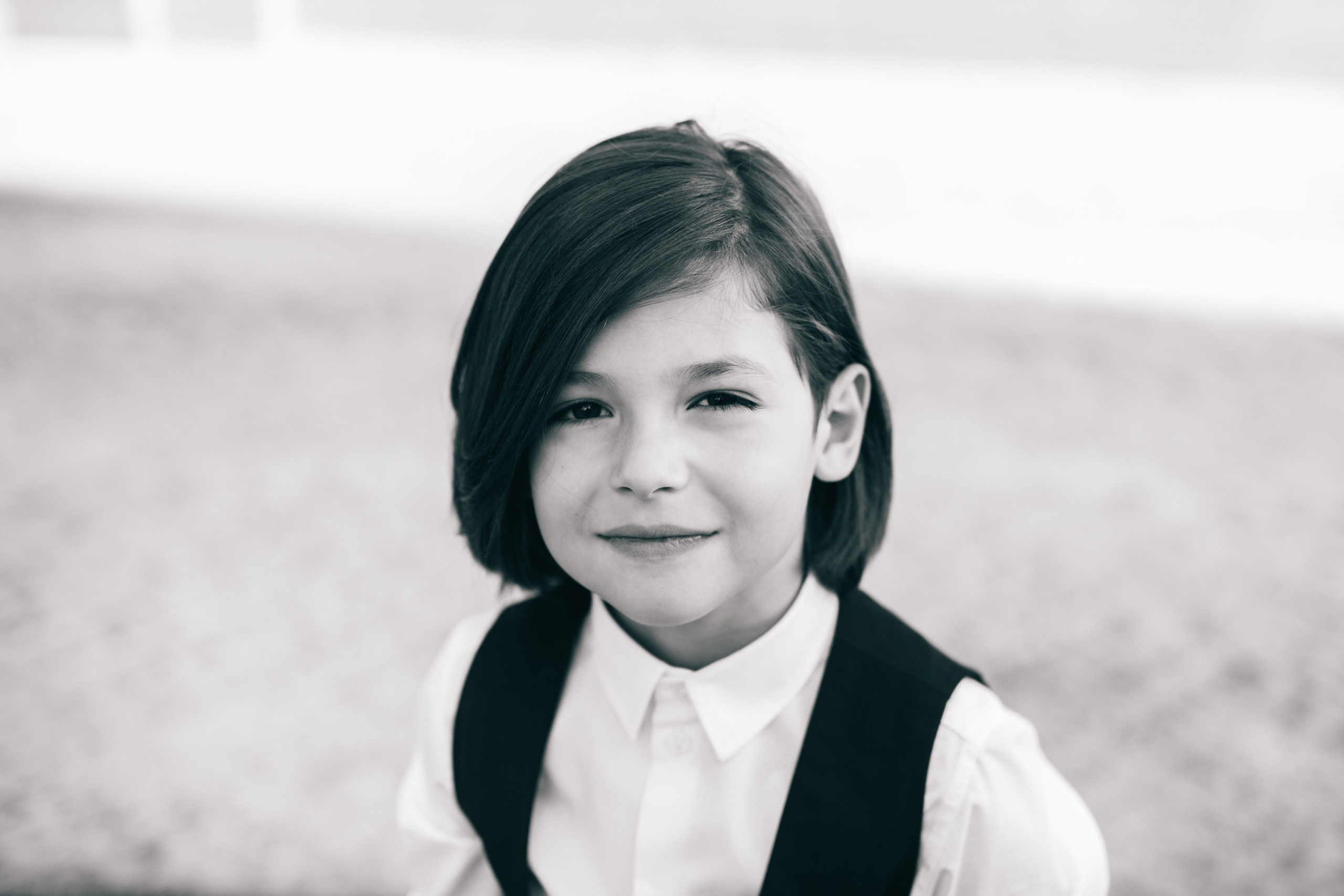 Катя идёт в школу. Фотограф в Оренбурге. Профессиональный фотограф