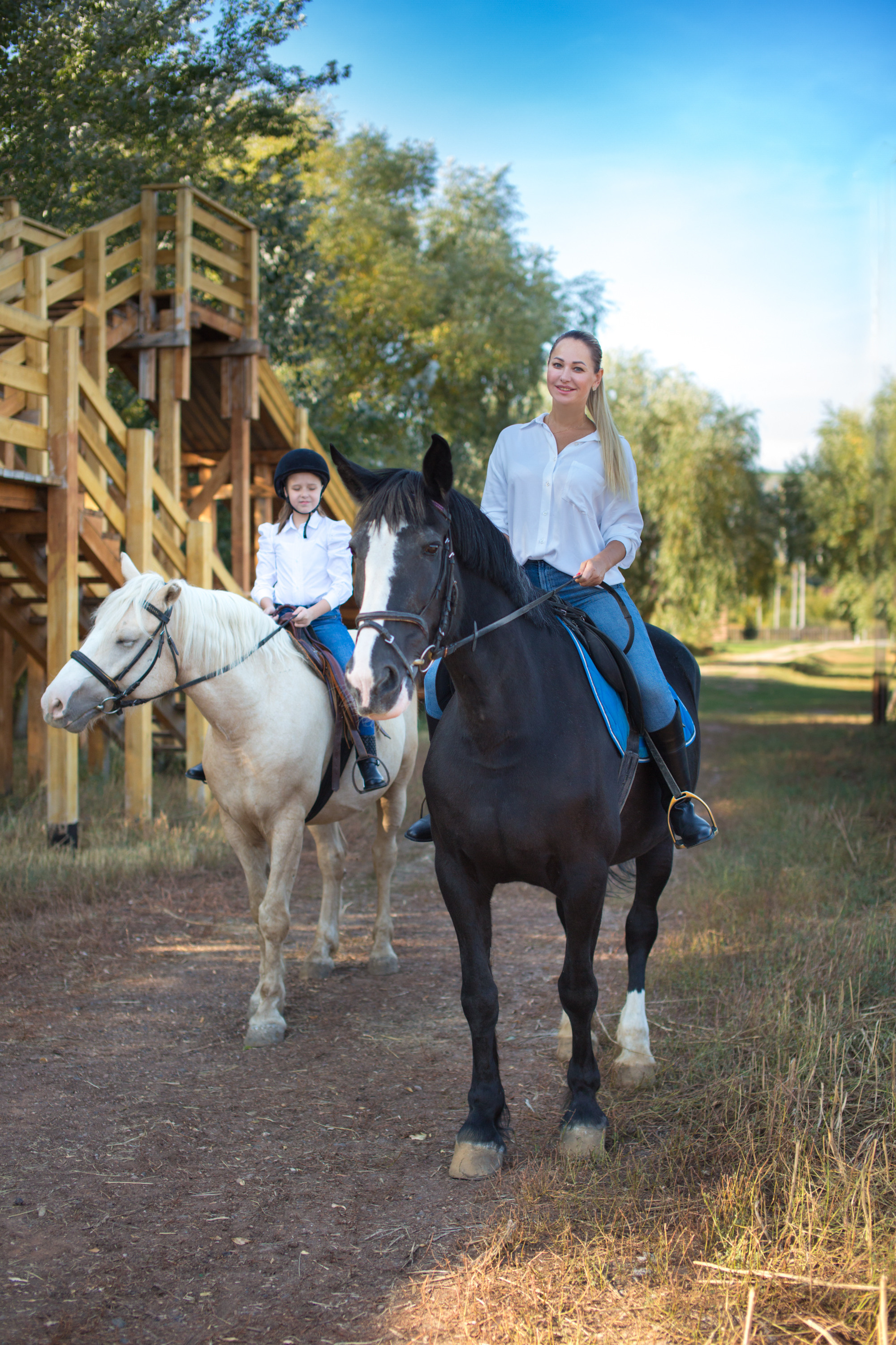 Фотосессия в конном клубе. Фотограф в Оренбурге. Профессиональный фотограф
