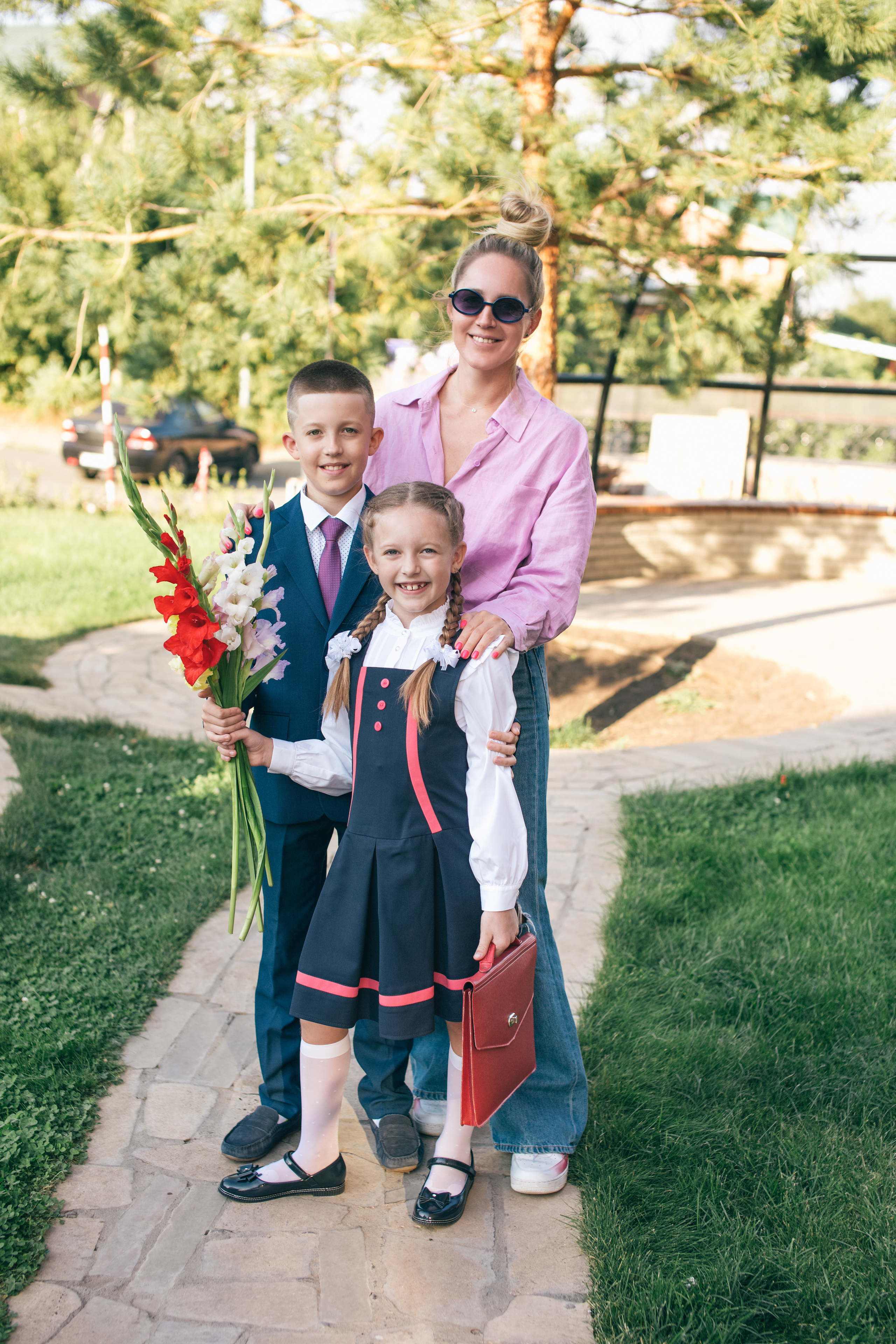 Ева и Лиза идут в 1й класс!. Фотограф в Оренбурге. Профессиональный фотограф