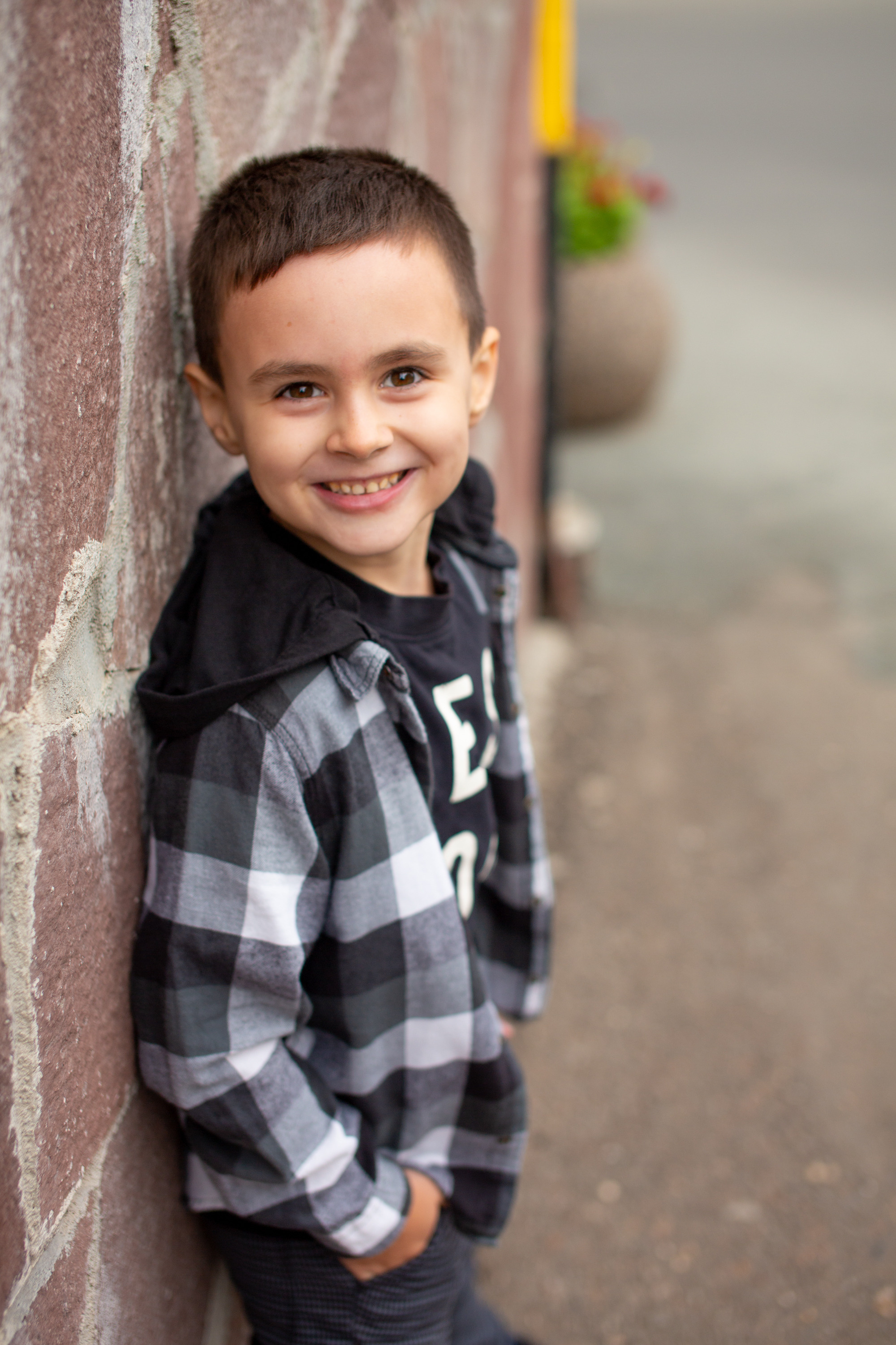 Федя идёт в школу. Фотограф в Оренбурге. Профессиональный фотограф