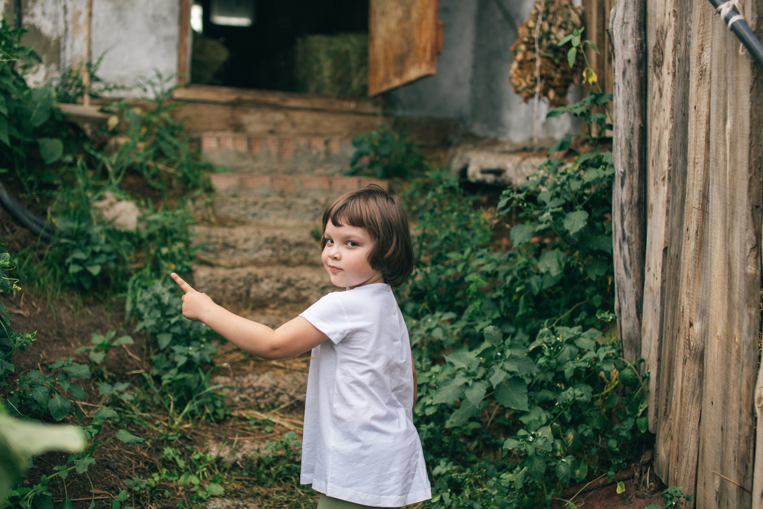 Верочка в конном клубе. Фотограф в Оренбурге. Профессиональный фотограф