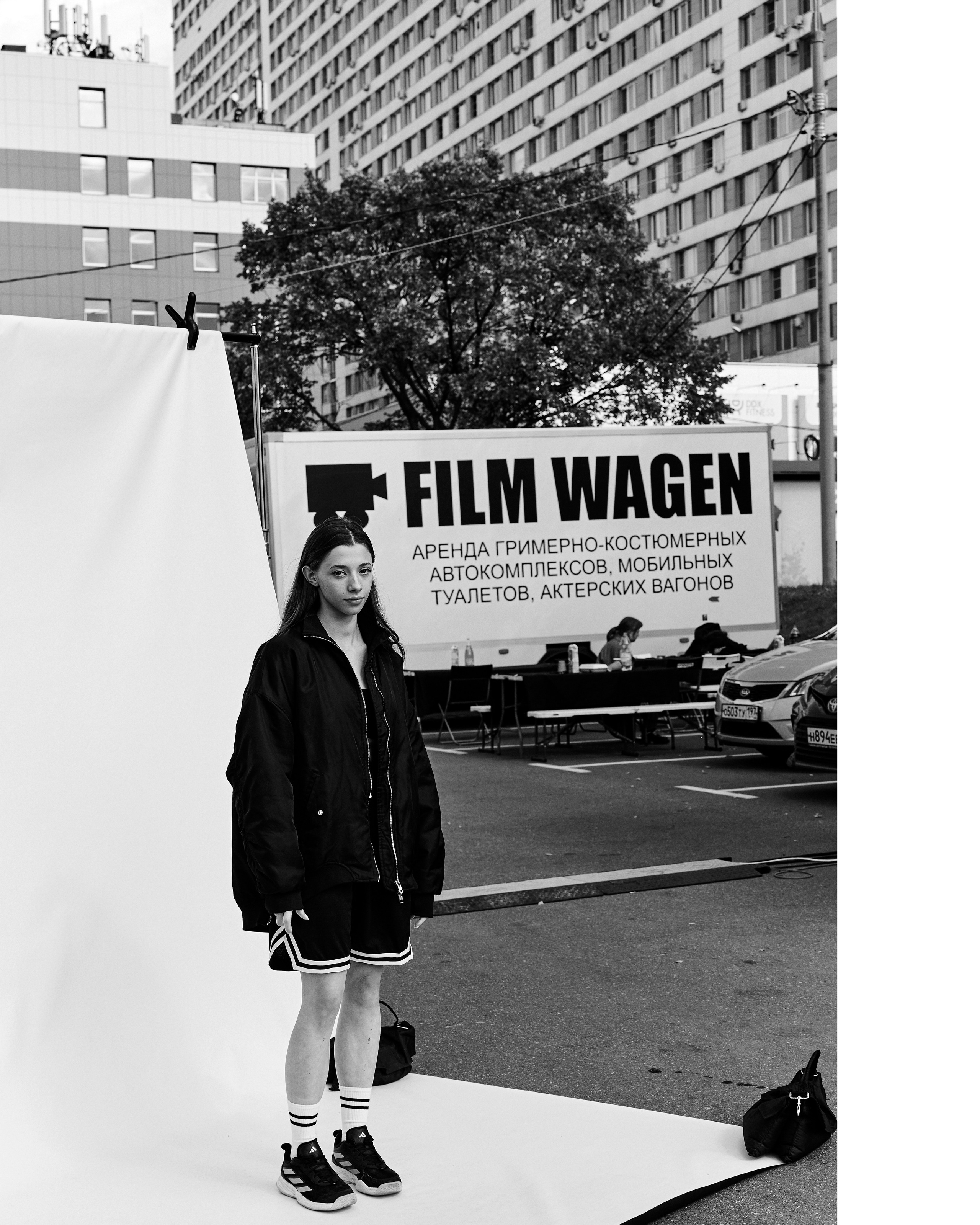 Проект ВНЕ КАДРА. Фотограф актерского портфолио Юлия Корытов