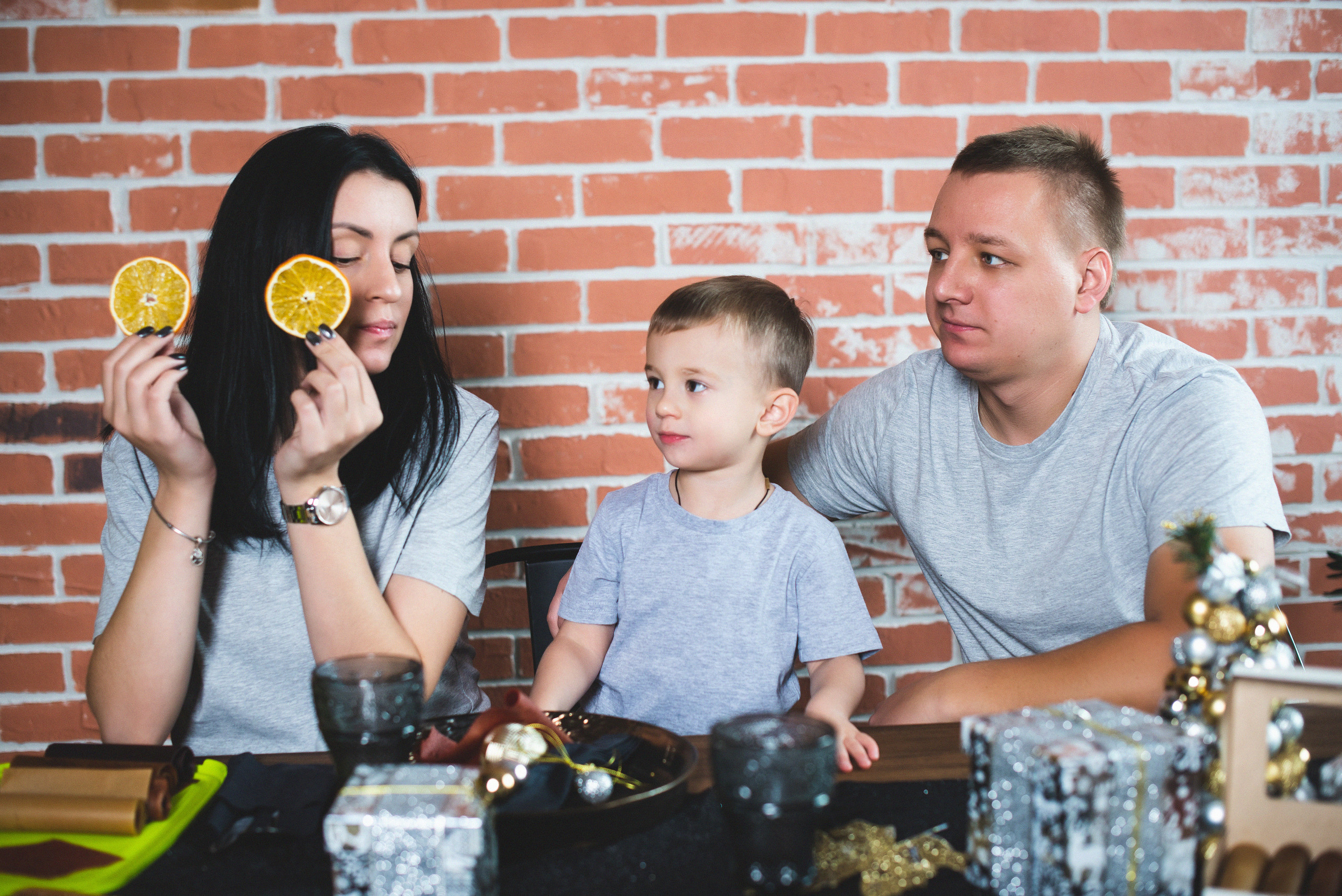 Пастила и фруктовые чипсы. Визуальный художник «Границы внутри»