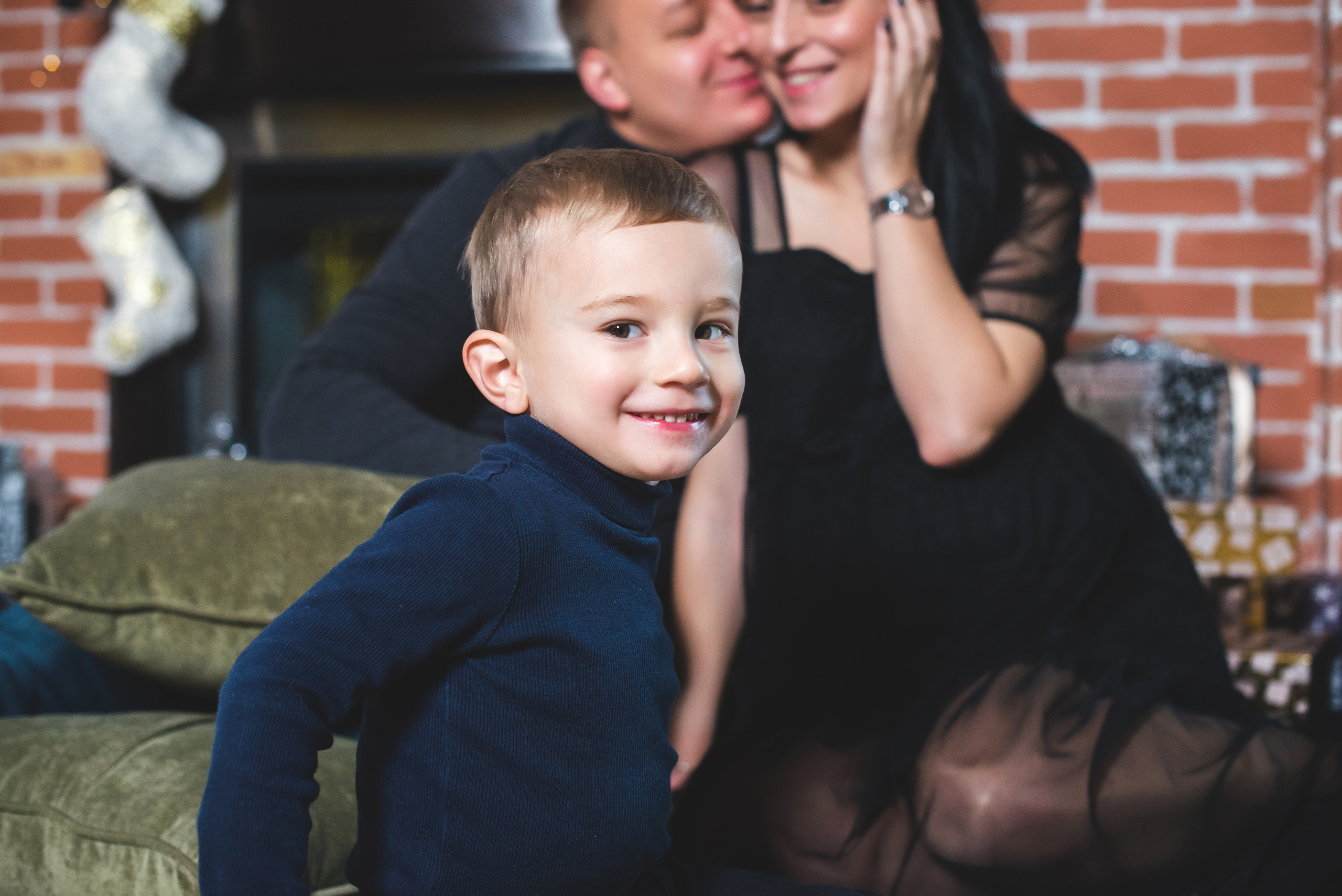 Пузатый Новый Год. Визуальный художник «Границы внутри»