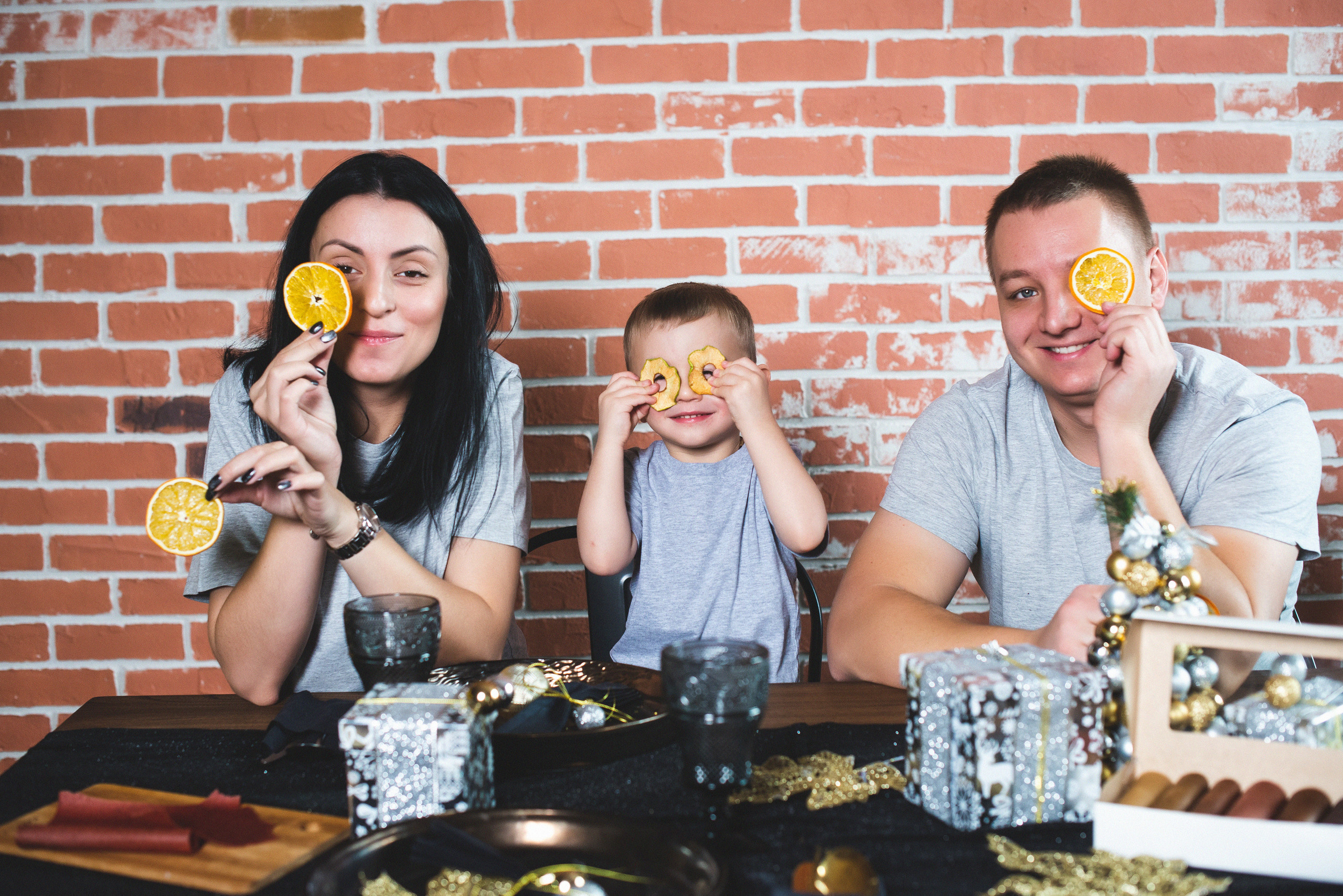 Пастила и фруктовые чипсы. Визуальный художник «Границы внутри»