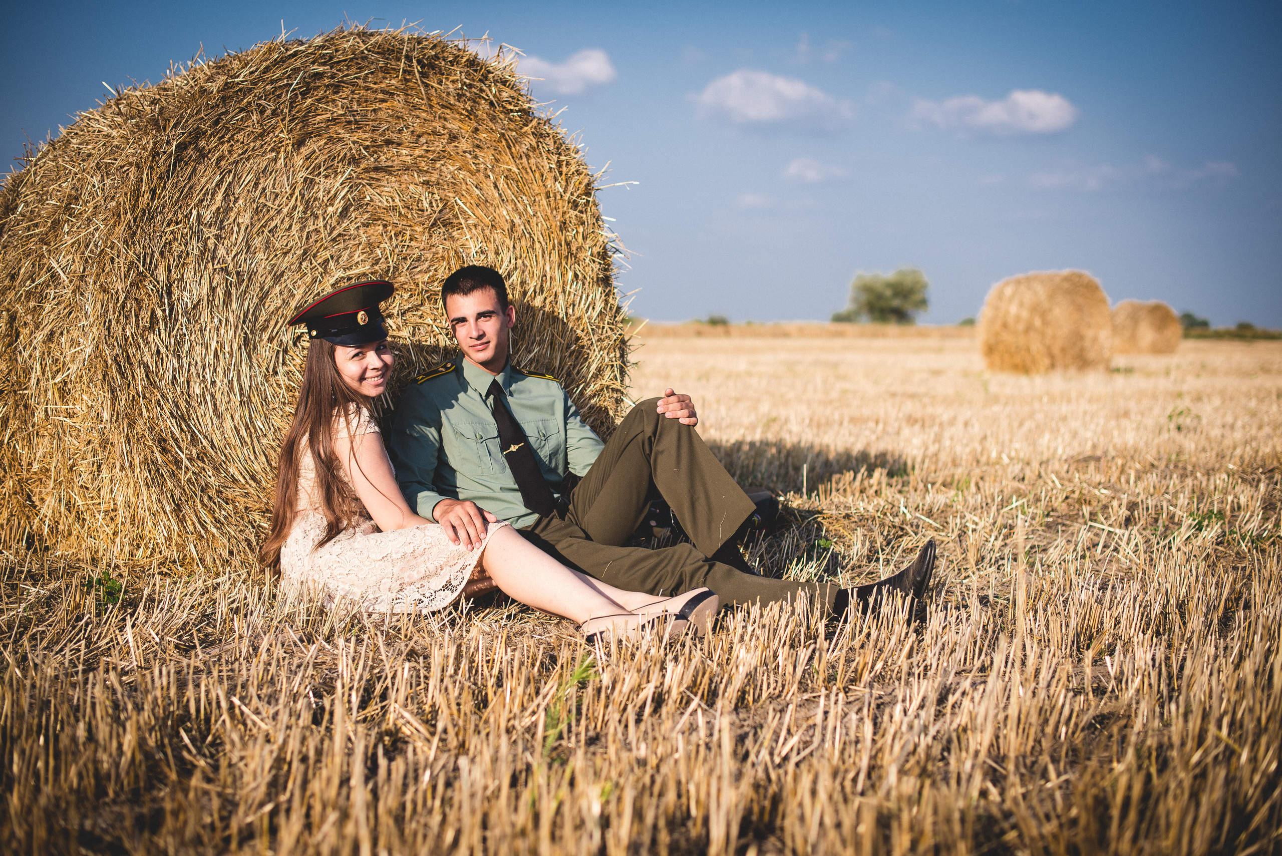 Лав на снопах. Визуальный художник «Границы внутри»