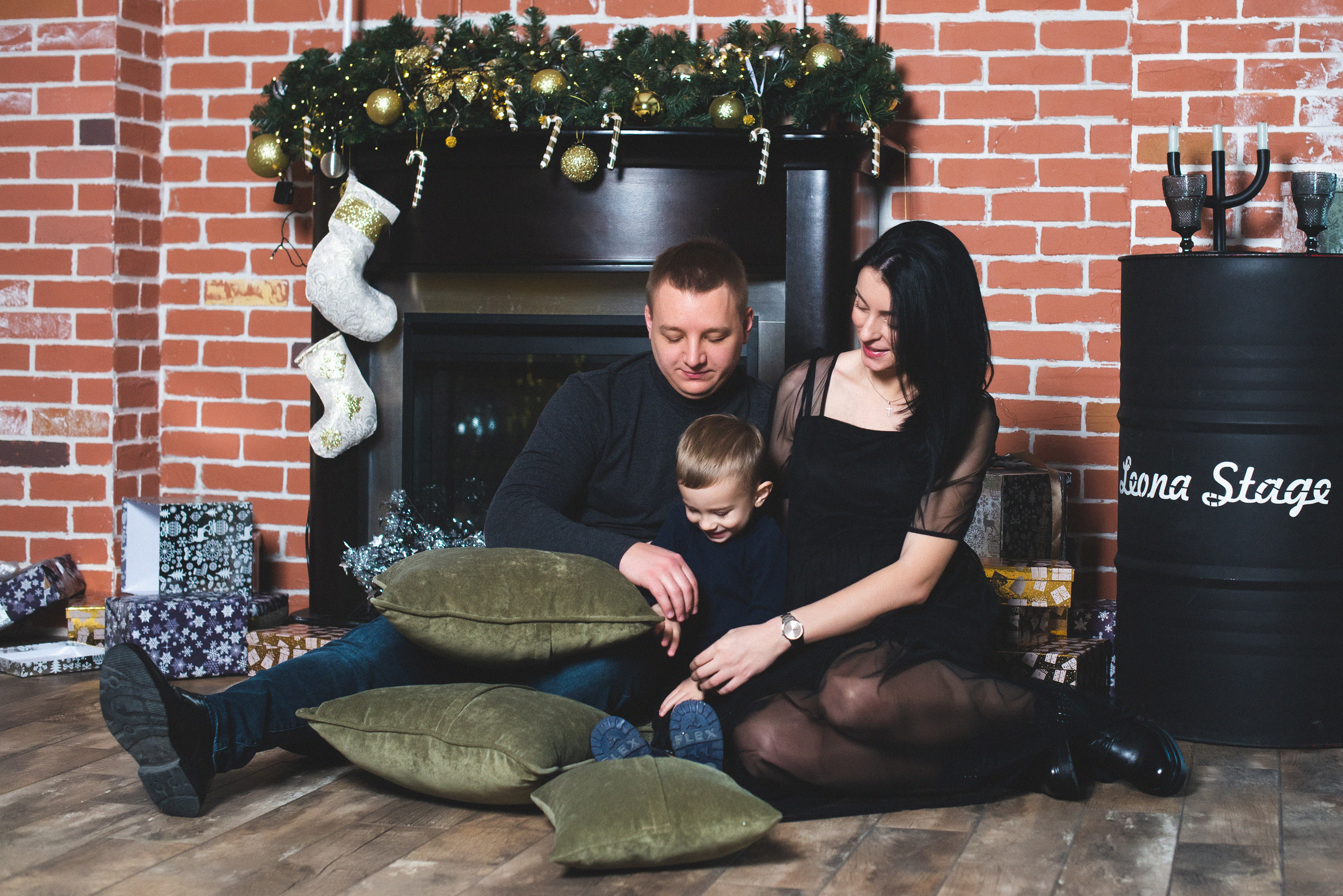 Пузатый Новый Год. Визуальный художник «Границы внутри»