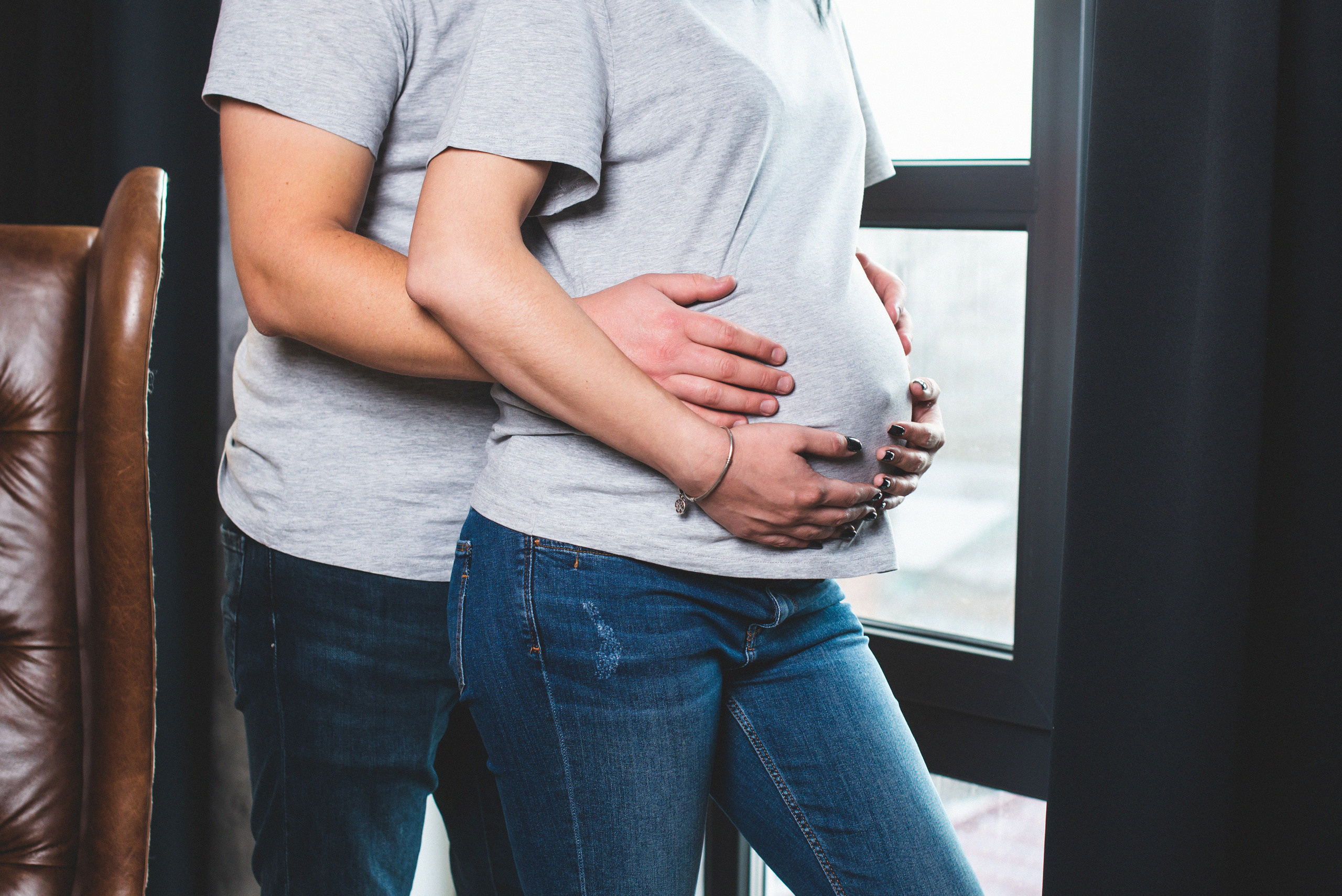 Пузатый Новый Год. Визуальный художник «Границы внутри»