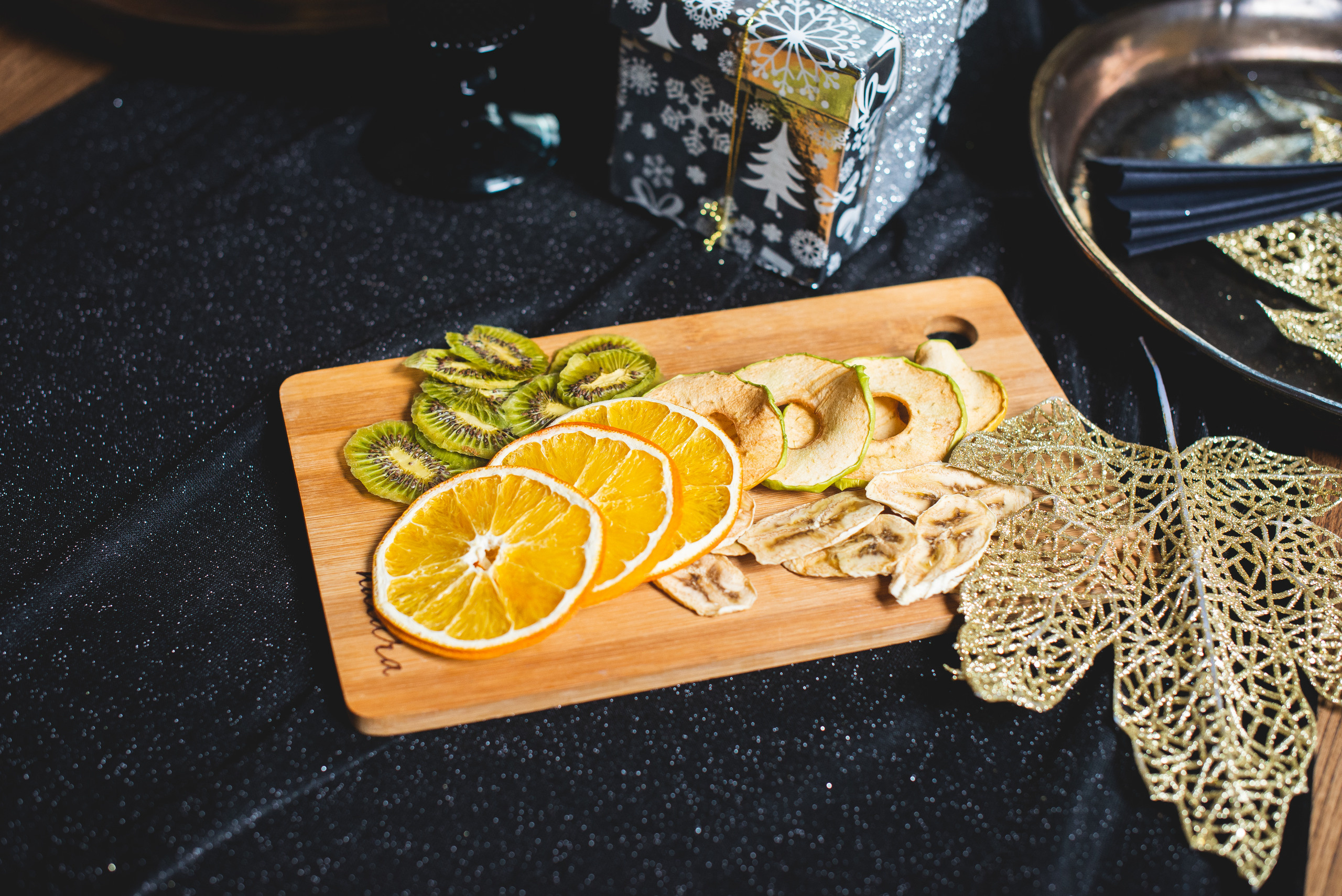 Пастила и фруктовые чипсы. Визуальный художник «Границы внутри»