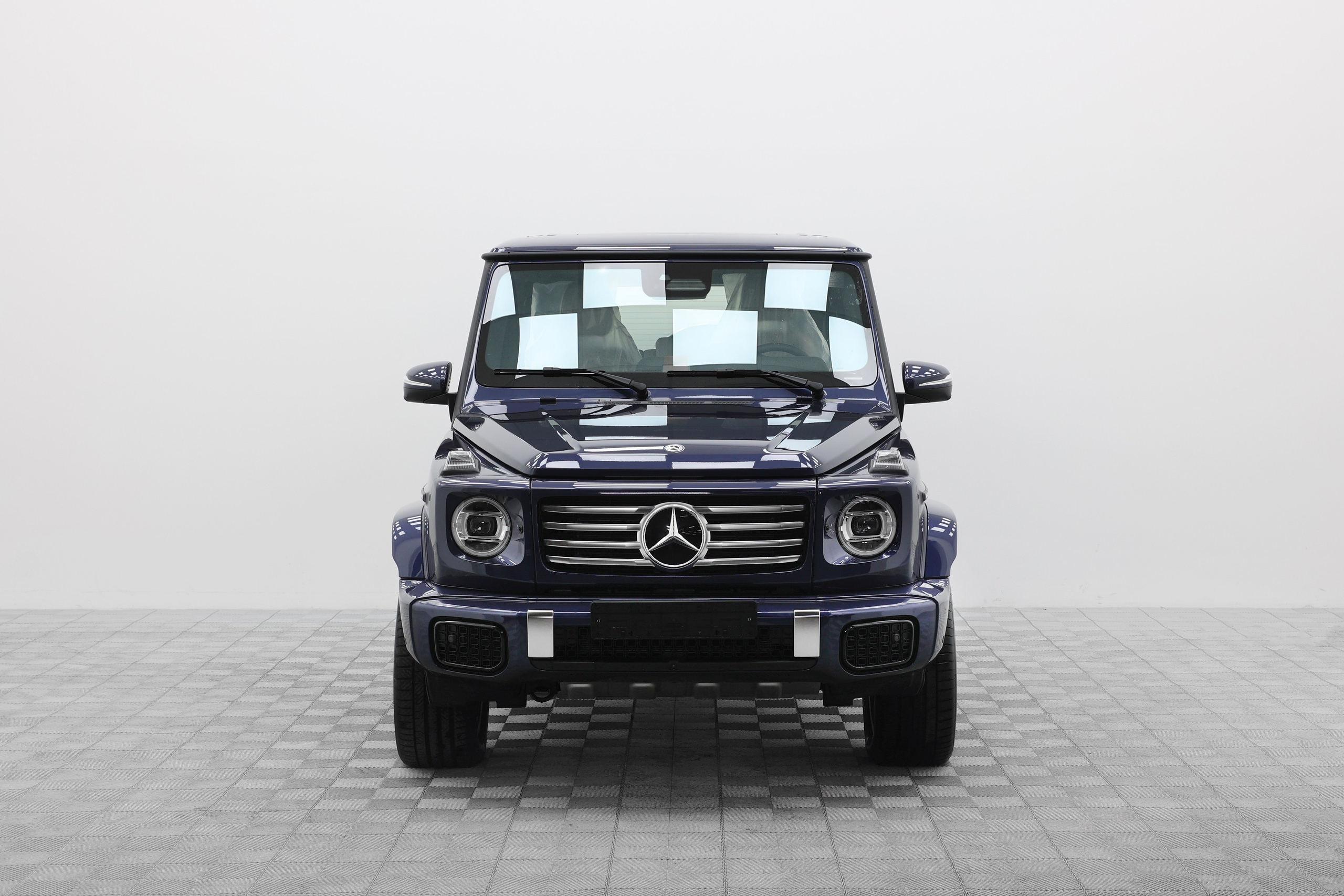 2019 MERCEDES BENZ G450d AMG. Mixturecaptures