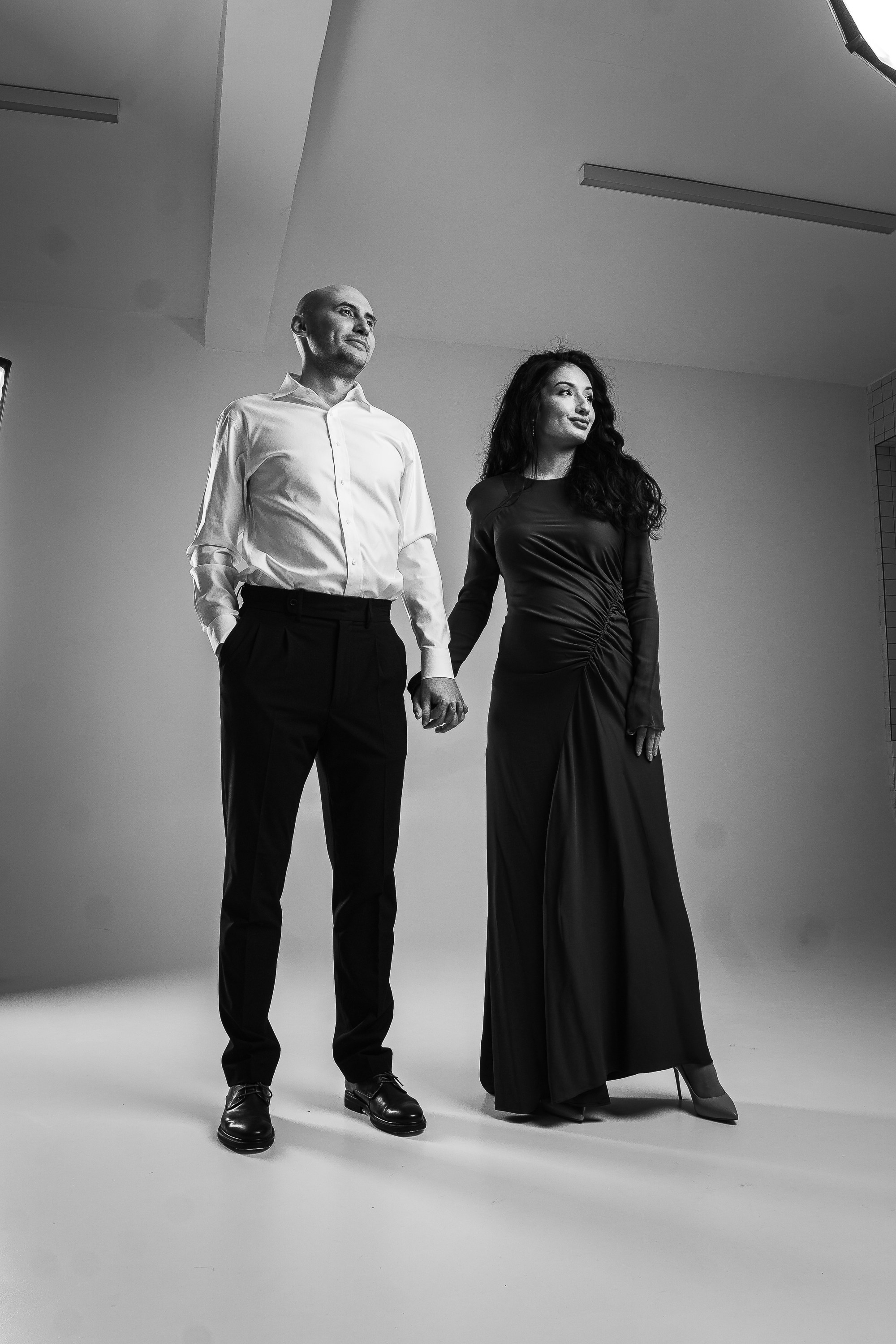 Беременность в ЧБ. Ваш свадебный и семейный фотограф