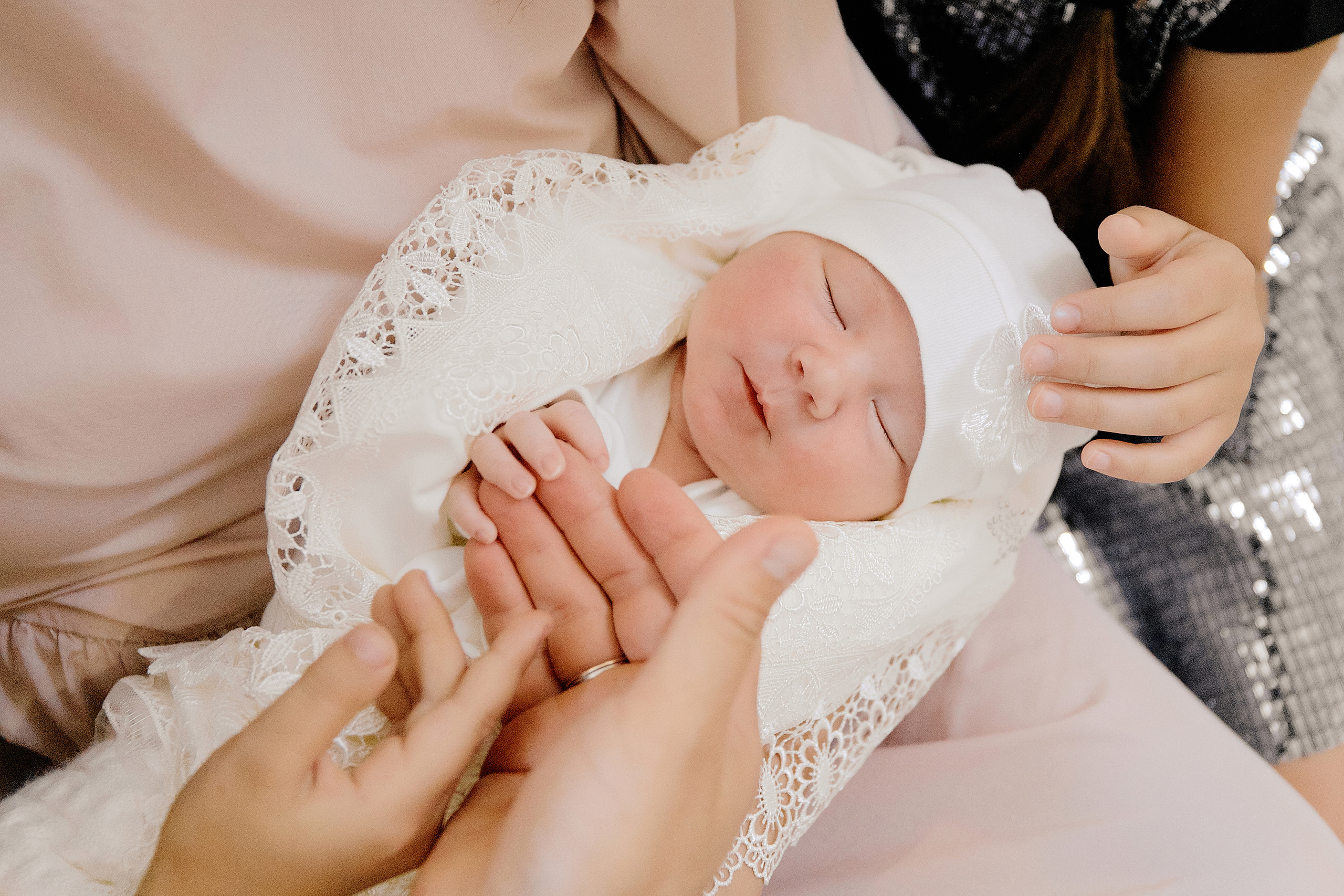 Фотосессия беременности и выписки из роддома в Магнитогорске. Свадебный и семейный фотограф в Магнитогорске Женя Иванова