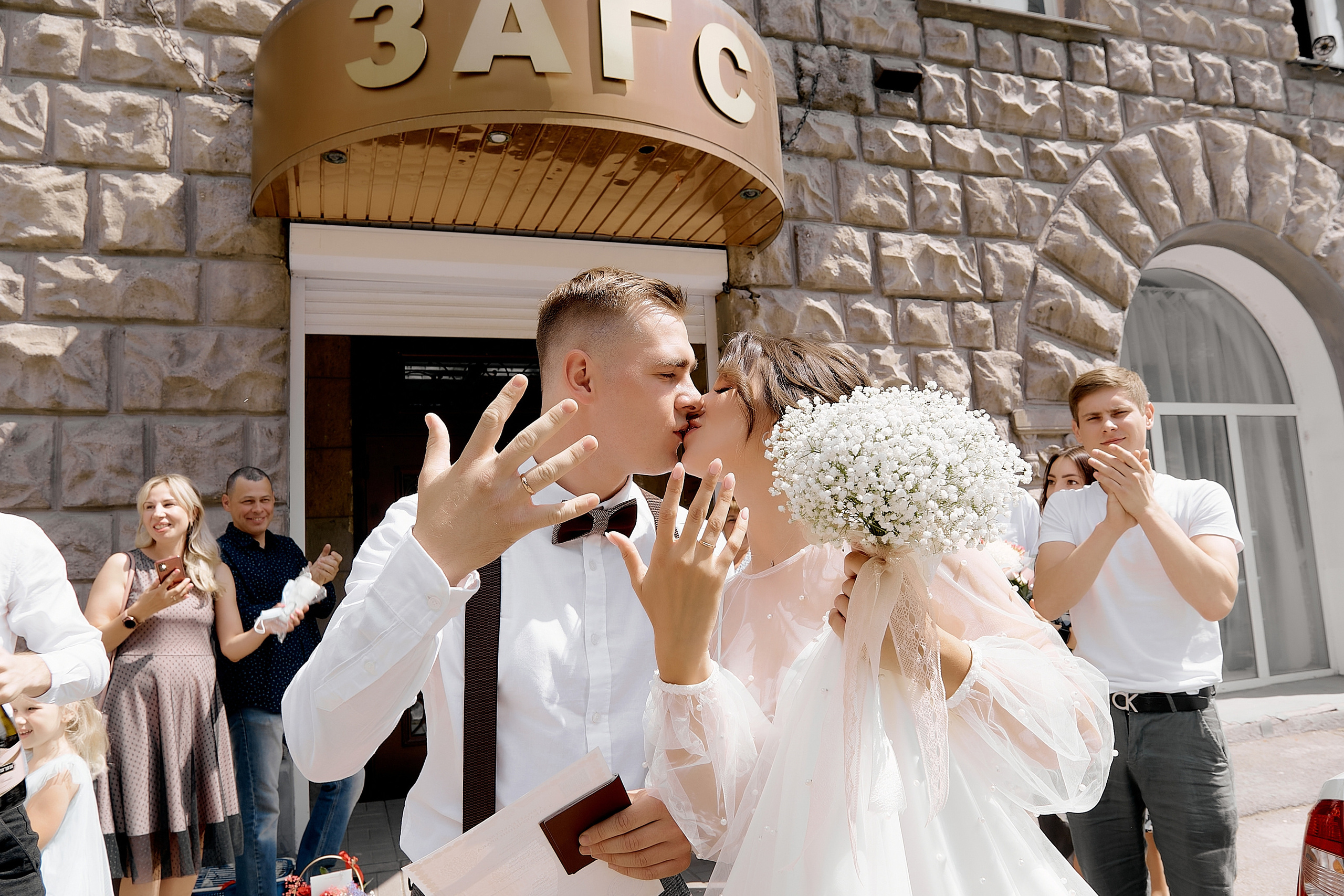 Когда поспела черёмуха. Свадебный и семейный фотограф в Магнитогорске Женя Иванова
