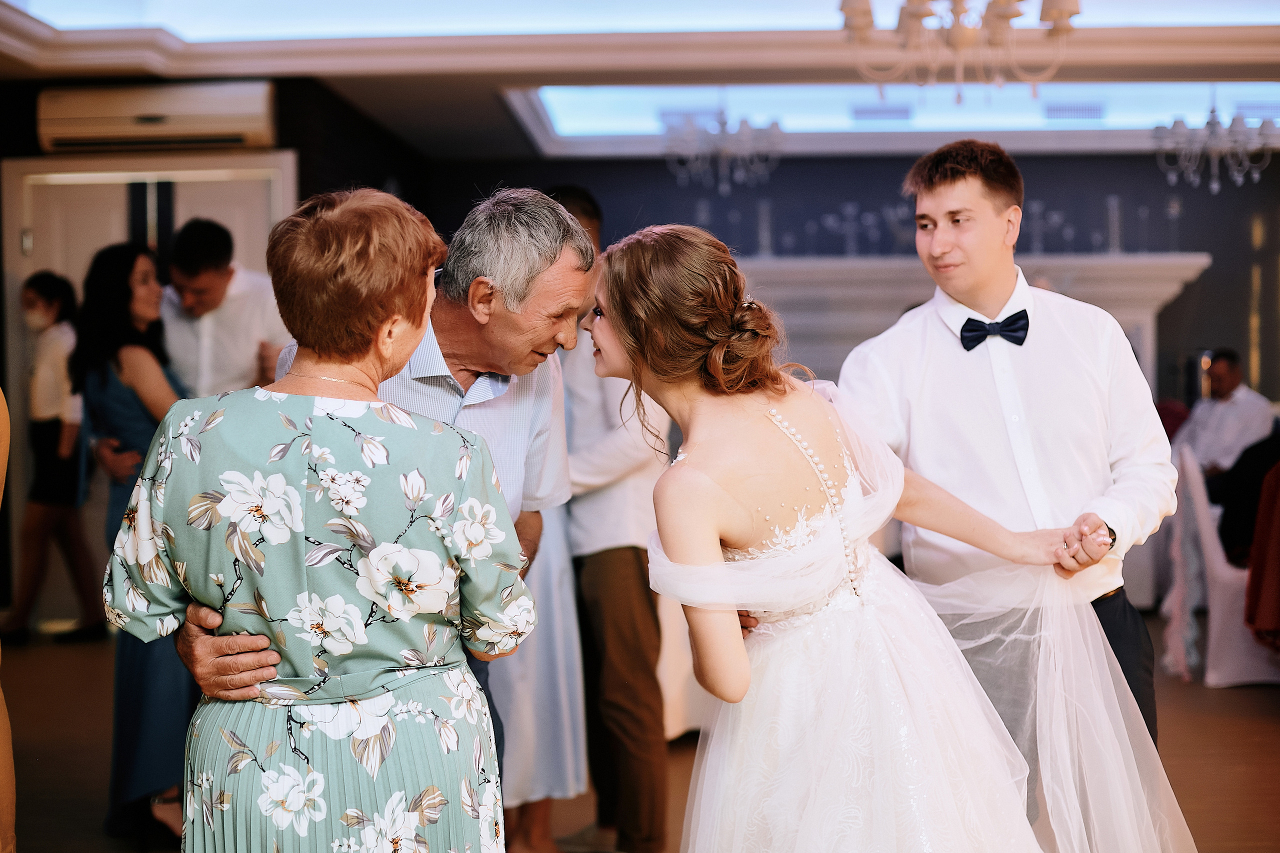 Люби!. Свадебный и семейный фотограф в Магнитогорске Женя Иванова