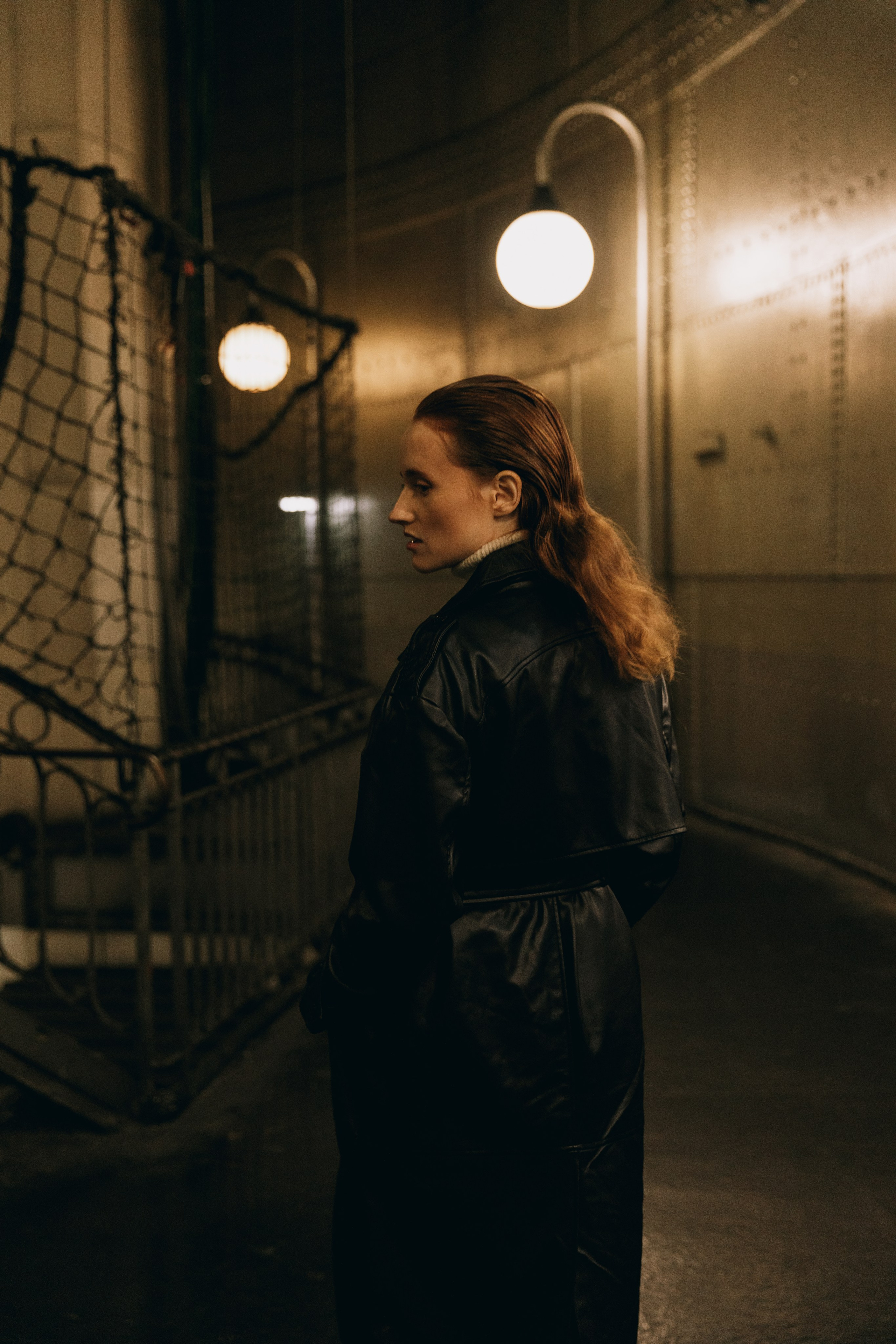 Femme fatale. Photographer in Paris