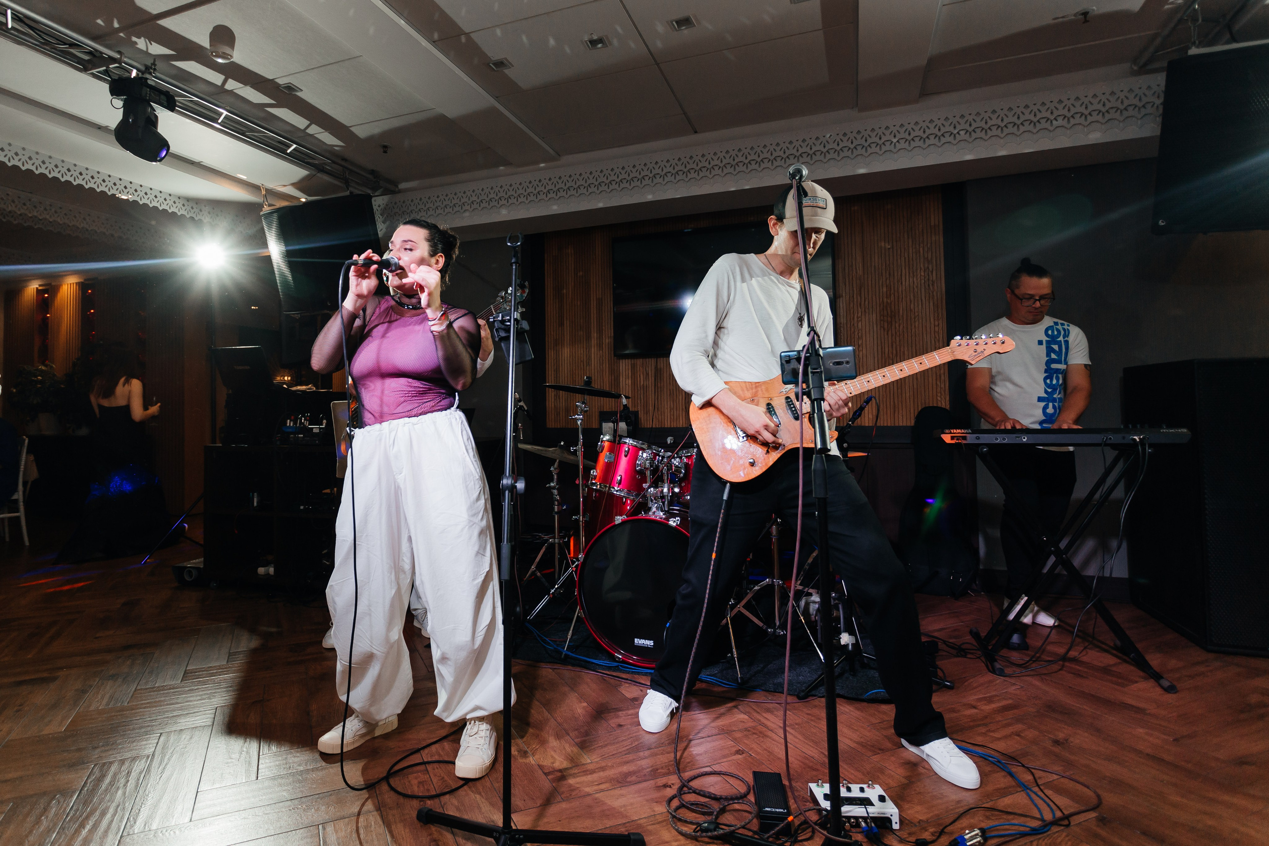 Выпускной 11 «А». Школа № 42. Свадебный фотограф в Краснодаре Николай Крауз