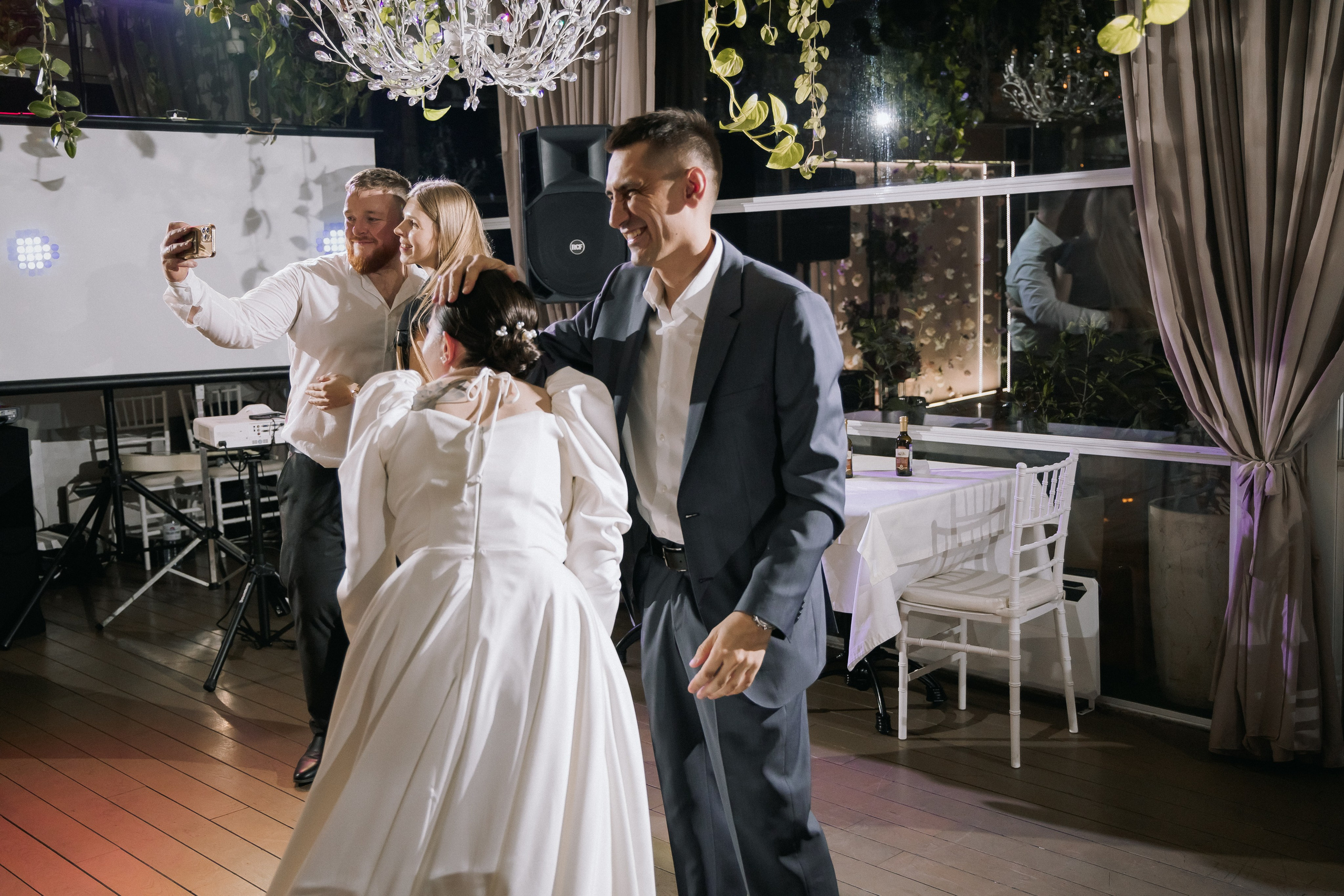 Яна и Святослав. Свадебный день. Свадебная фотография. Арина Рубах