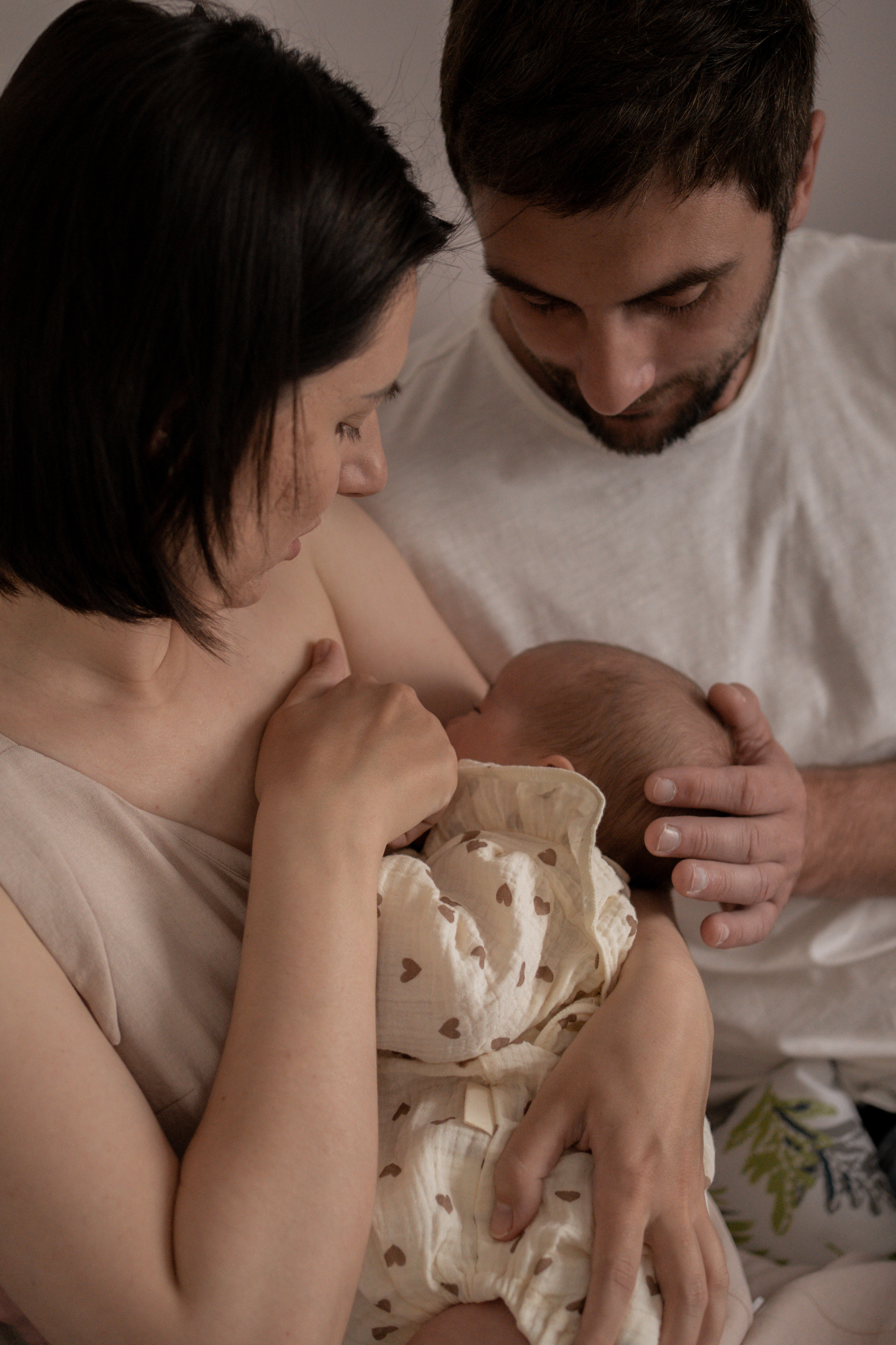 Даша, Никита и Ева. Фотограф грудного вскармливания в Москве Екатерина