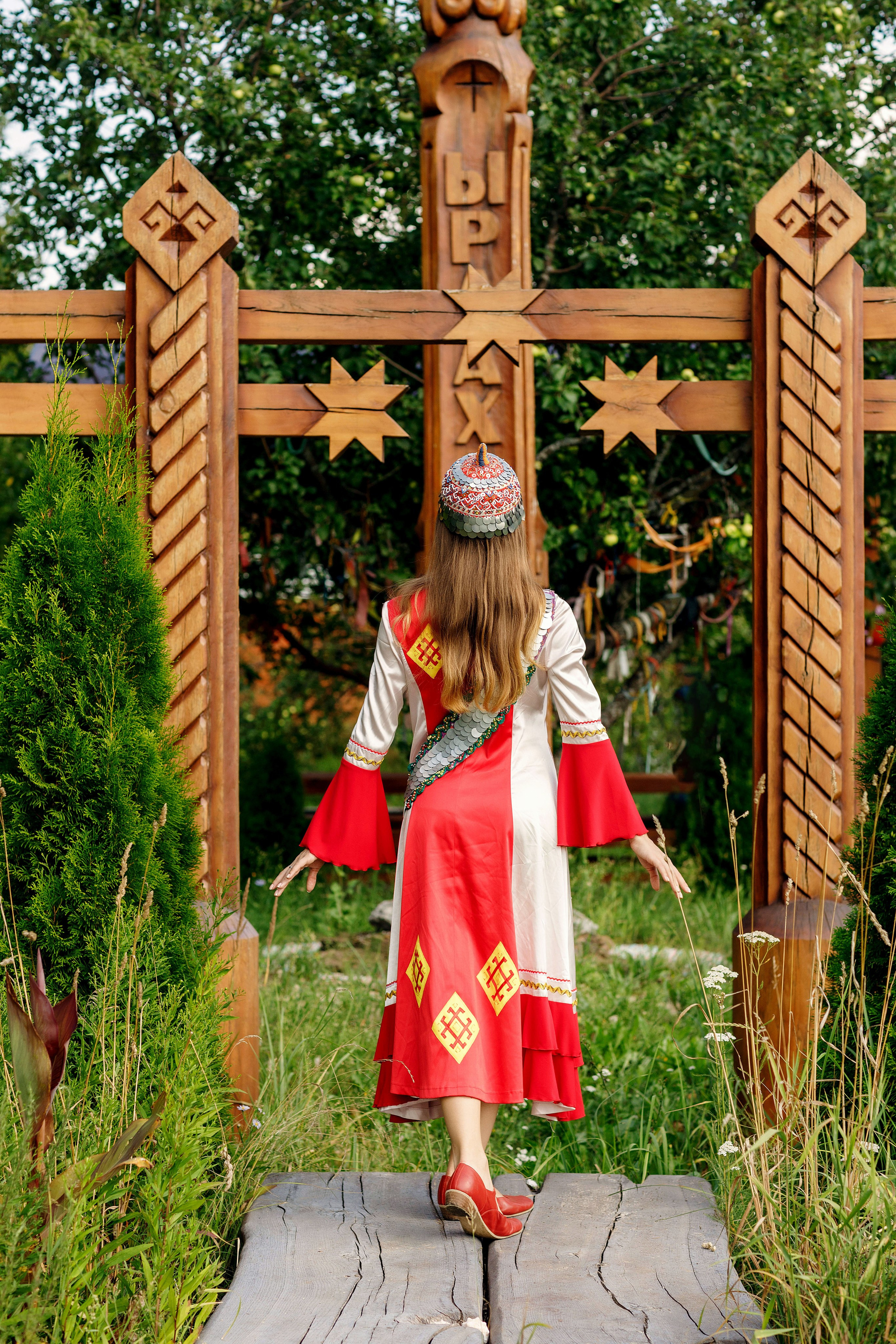 Фотосессия с Леной в Моргаушском районе. Портретный и репортажный фотограф в Чебоксарах Андриян Чаркин