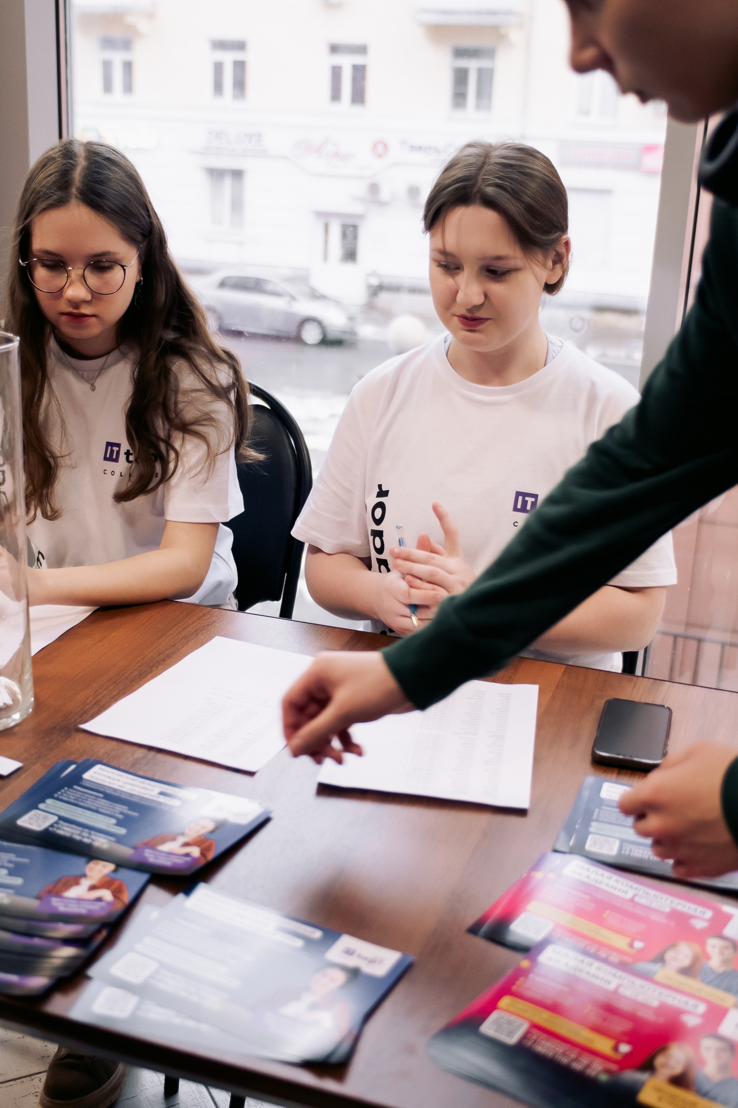 It-конференция компьютерной академии Топ. Фотограф в Твери Дементьева Анастасия