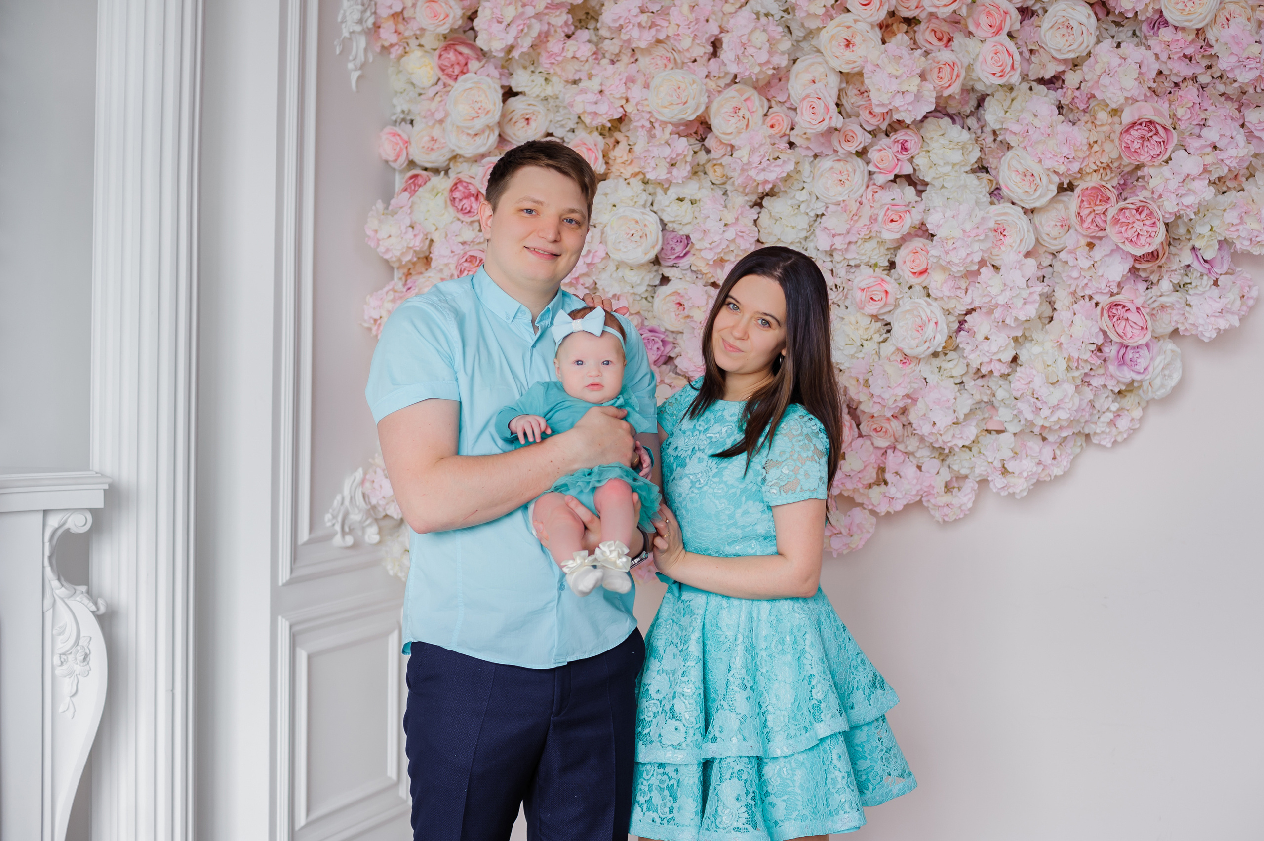 Детский и семейный фотограф в Рязани Валя Лялина. Фотограф новорождённых в Рязани, фотосъемка выписки из роддома, крещен