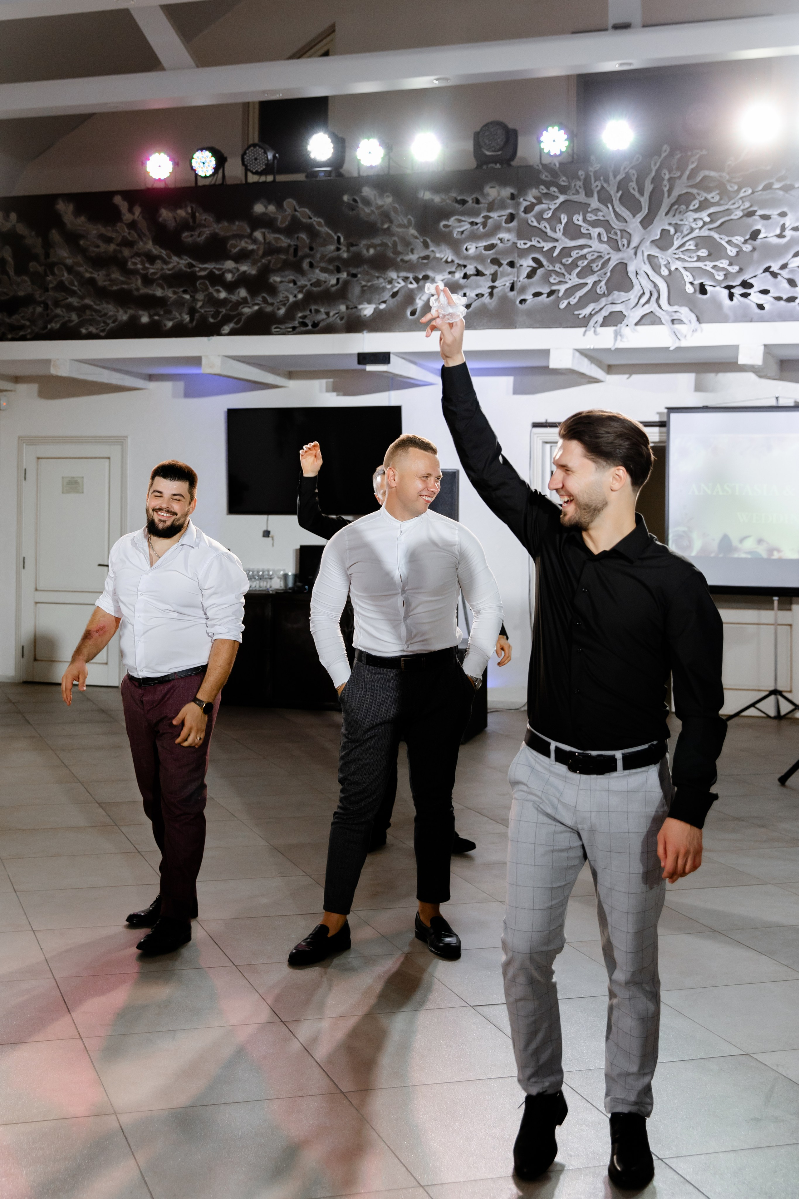 Тимур и Настя. Свадебный фотограф Анна Бабахина