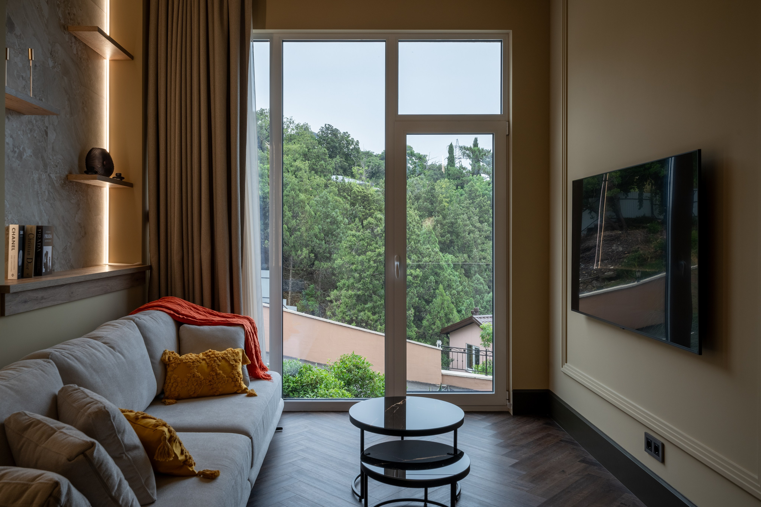 Апартаменты 10. Мария Кобзева, фотограф в Ялте, Крым