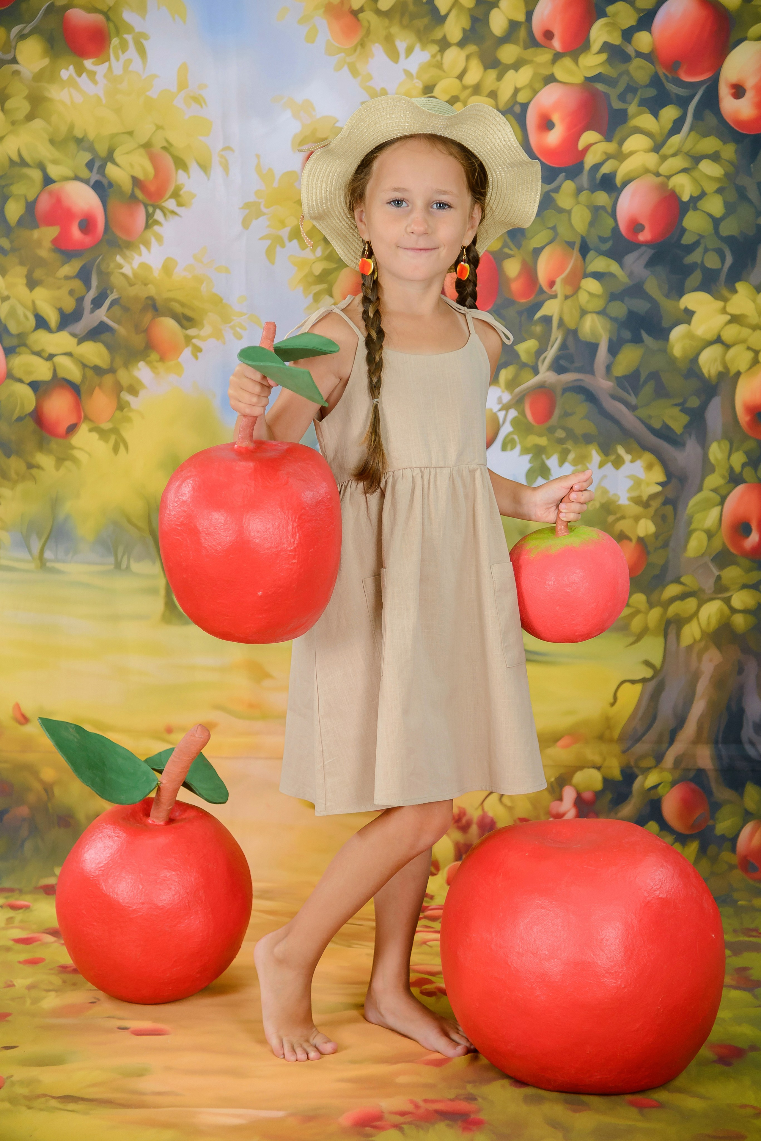 Яблоневый сад. Выпускные альбомы Ярославль