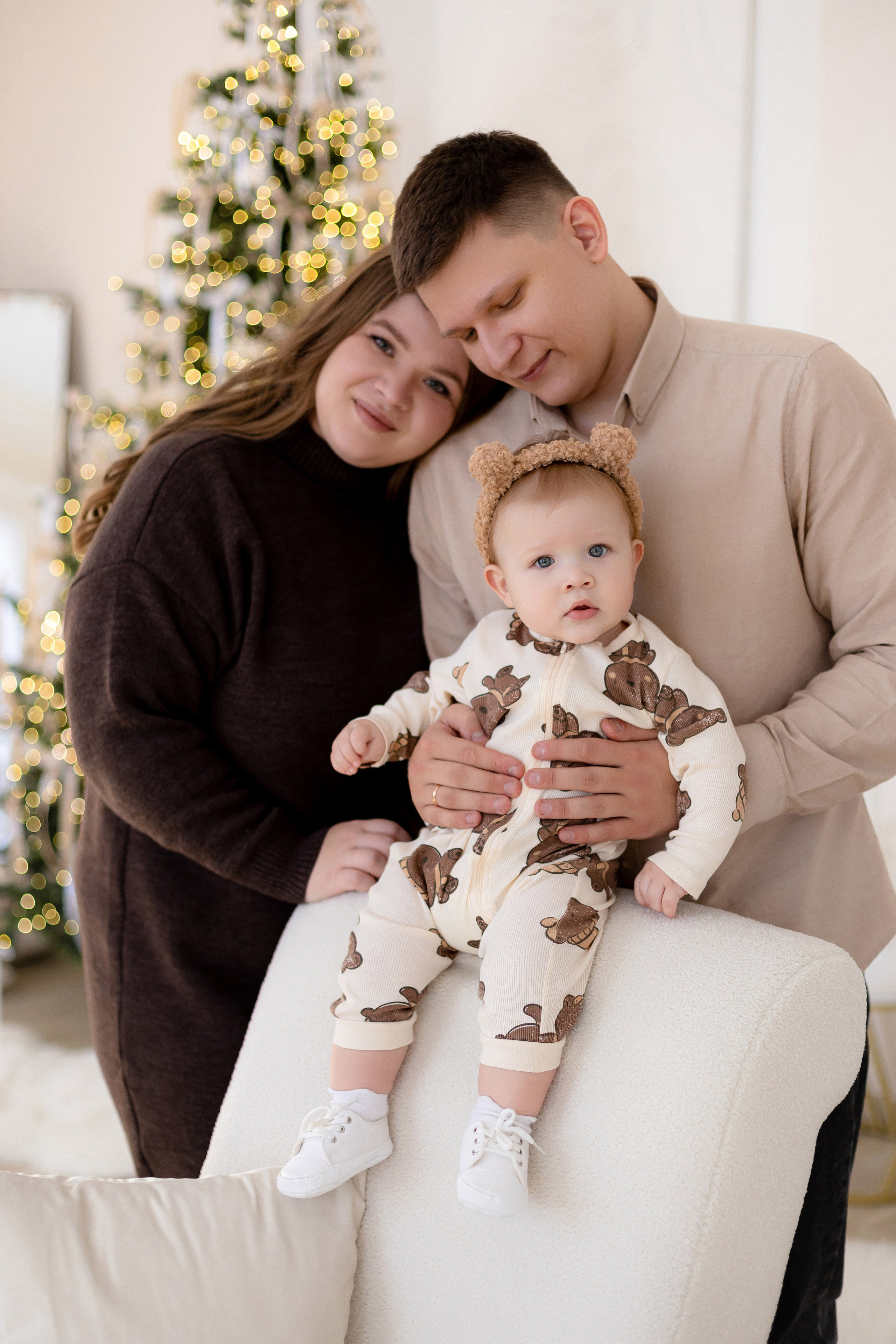 Олеся, Артём и Егорушка. Свадебный и портретный фотограф в Миассе Филиппенко Дарья