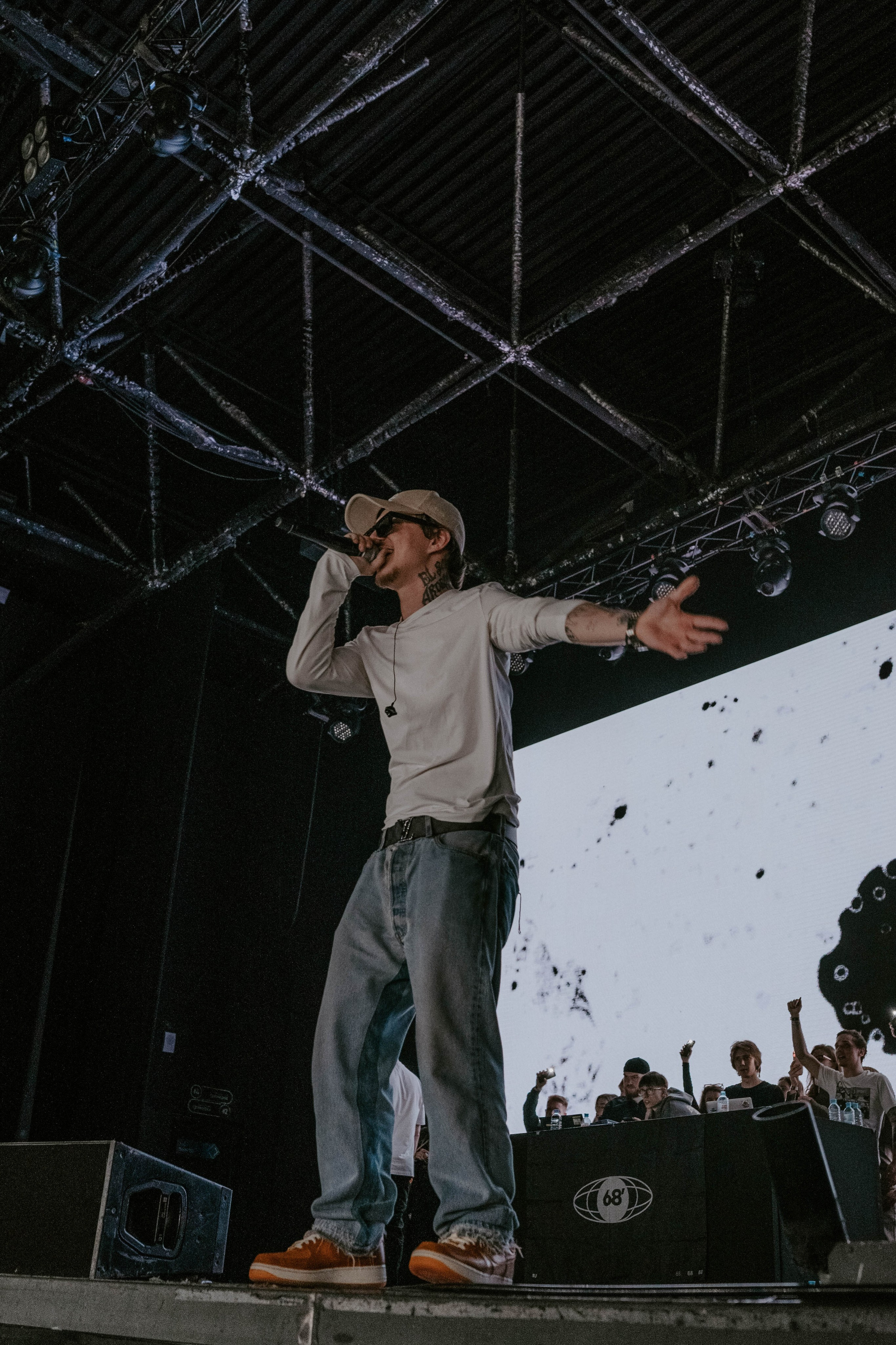 Бэкстейдж Whole Lotta Swag. Главная