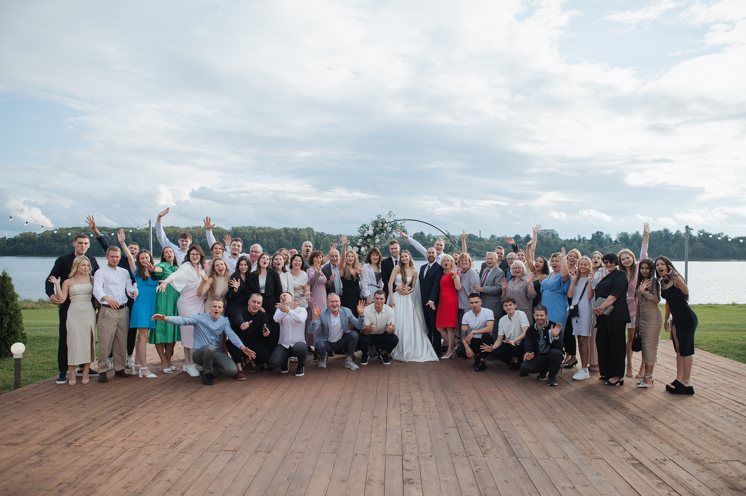 Свадьба на берегу Волги. Свадебный фотограф в Ярославле Денис Медоваров