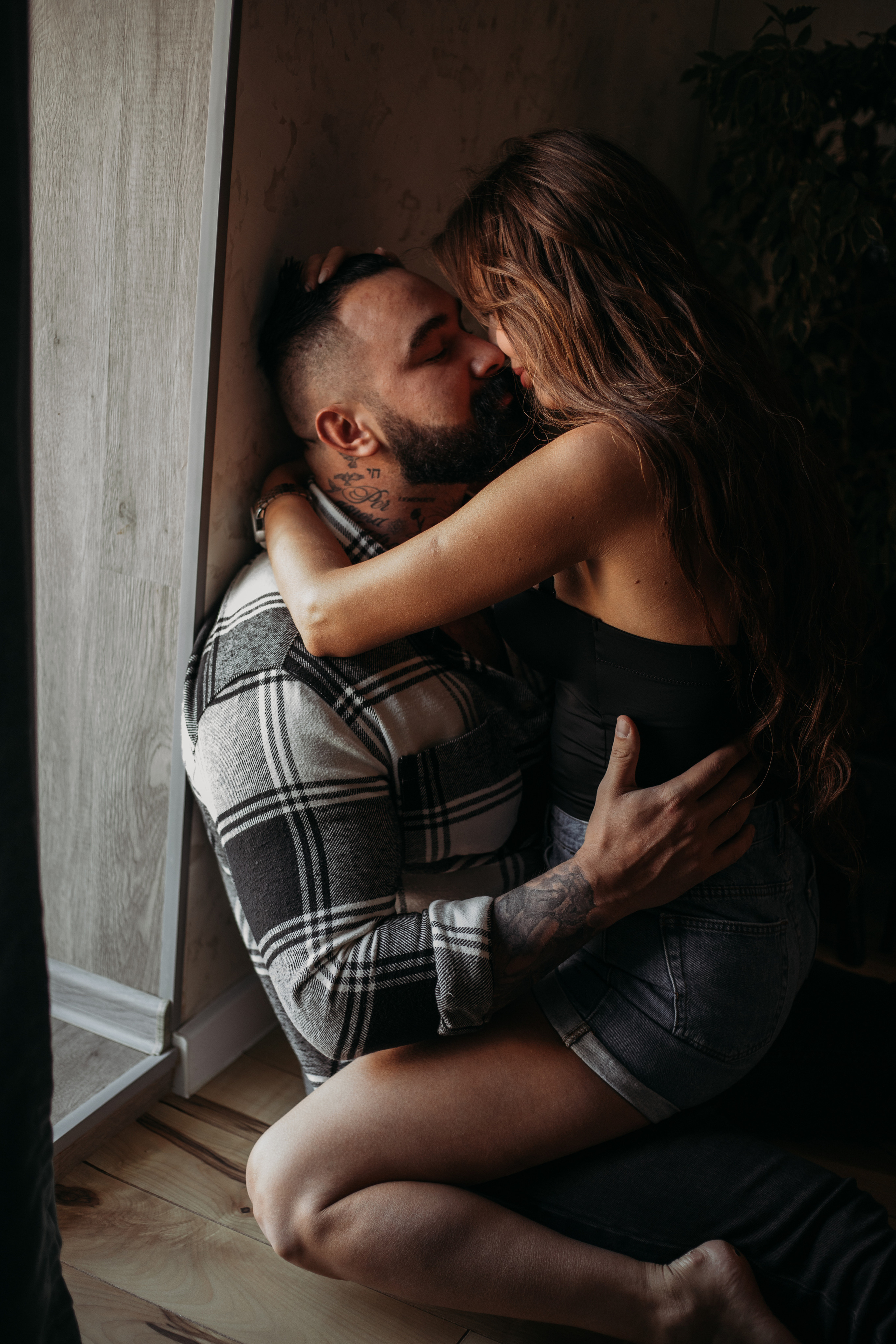 Домашняя съемка love story. Венера Гайн. Репортажный фотограф  Тюмень. Обучение фотографии с 0