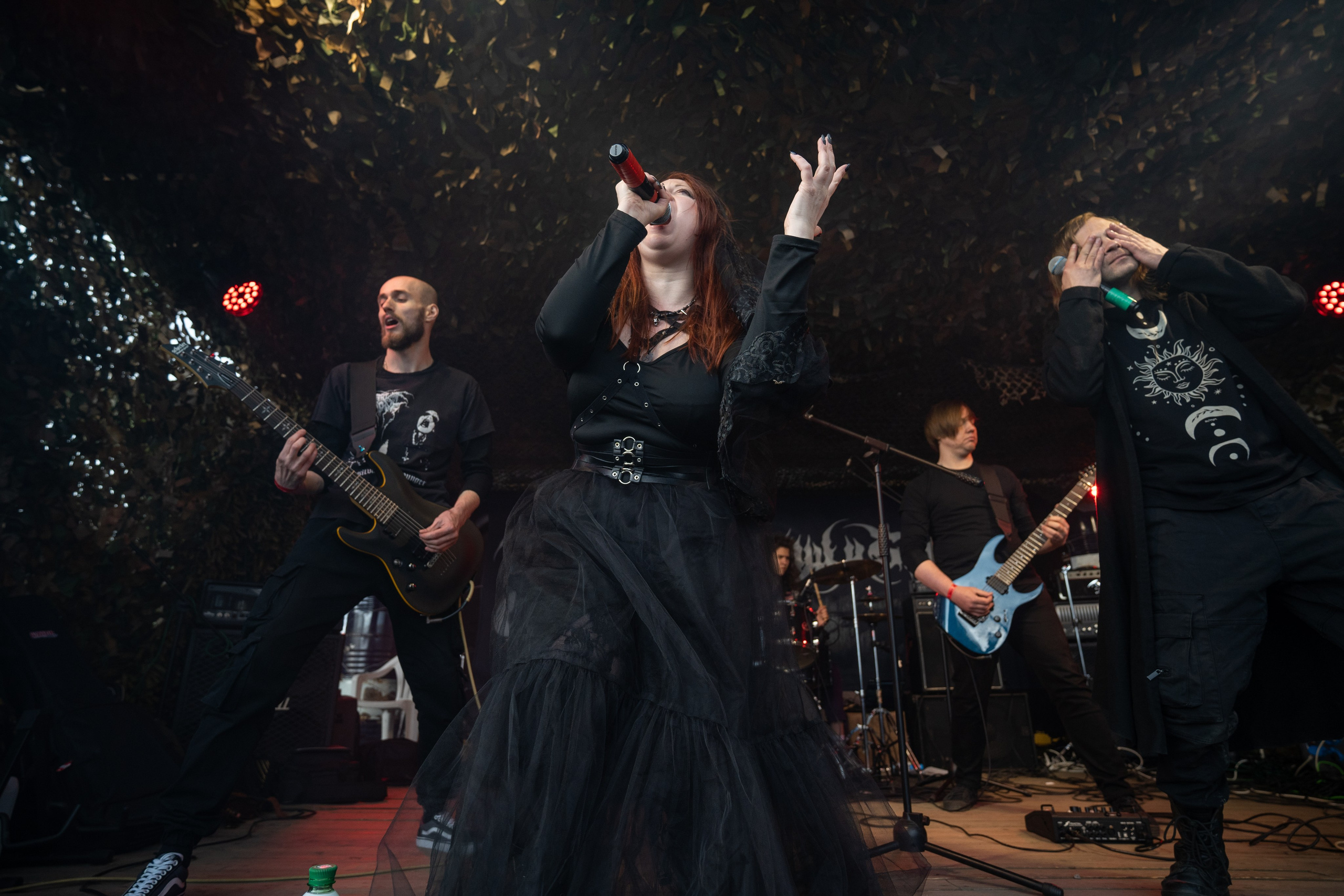 Фестиваль «ПОСРЕДИ КЛАДБИЩ И БОЛОТ»|Архангельск. Концертный и репортажный фотограф в Санкт-Петербурге Слава Пахомов