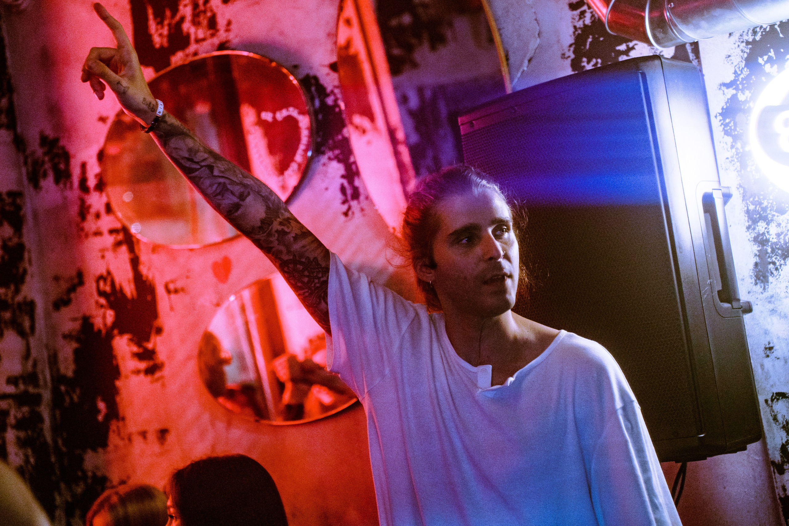 Бар разбитых сердец. DJ Guitacidelli. Концертный и репортажный фотограф в Санкт-Петербурге Слава Пахомов