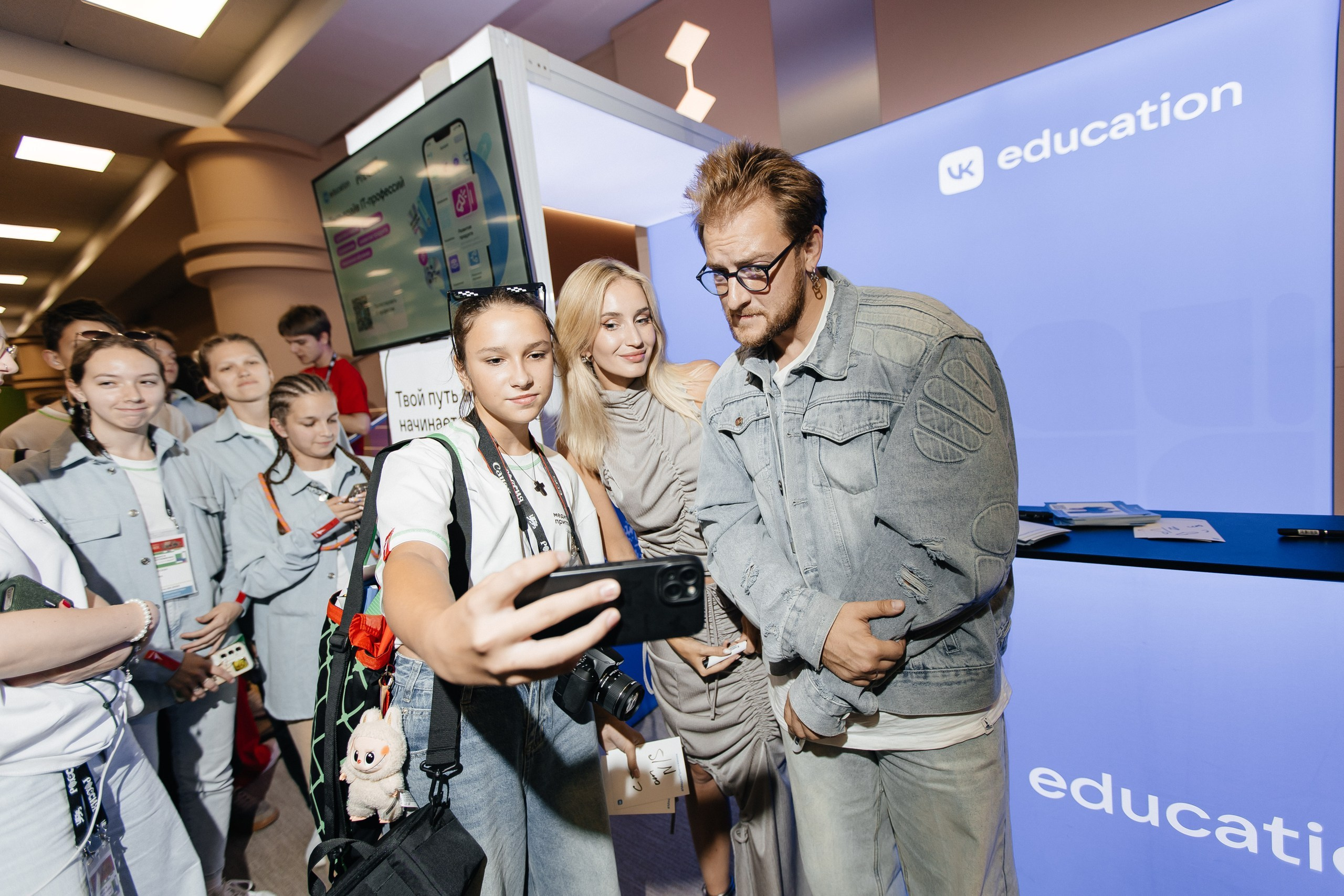 МЕДИА ПРИТЯЖЕНИЕ. ПЕРВЫЕ | VK EDUCATION |МОСКВА, 2025. Five Media — репортажный фотограф Москва | Мск