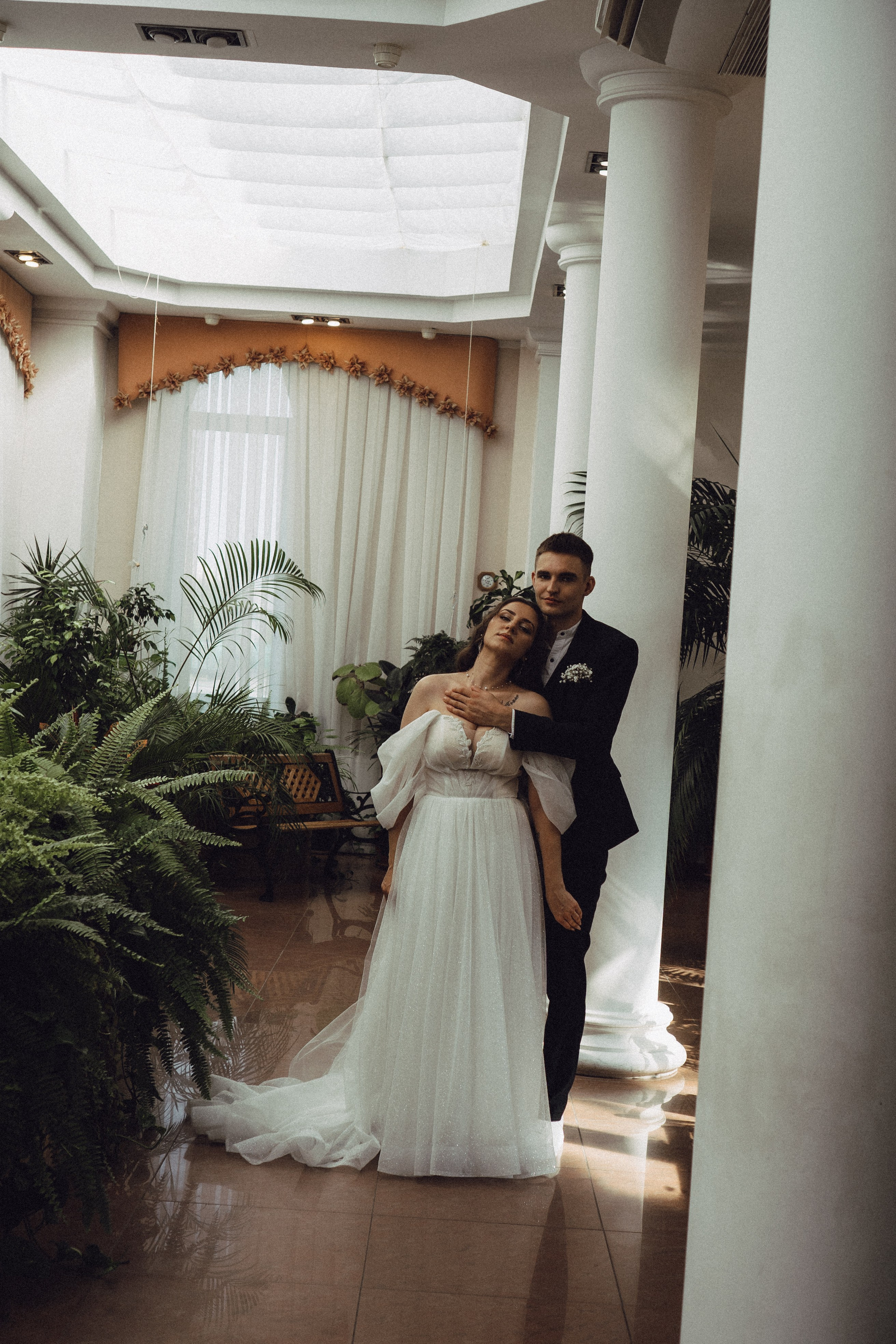 СВАДЕБНАЯ СЬЕМК В ПАРКЕ 300-ЛЕТИЯ. Профессиональный фотограф, Санкт-Петербург — Виктория Богомолова