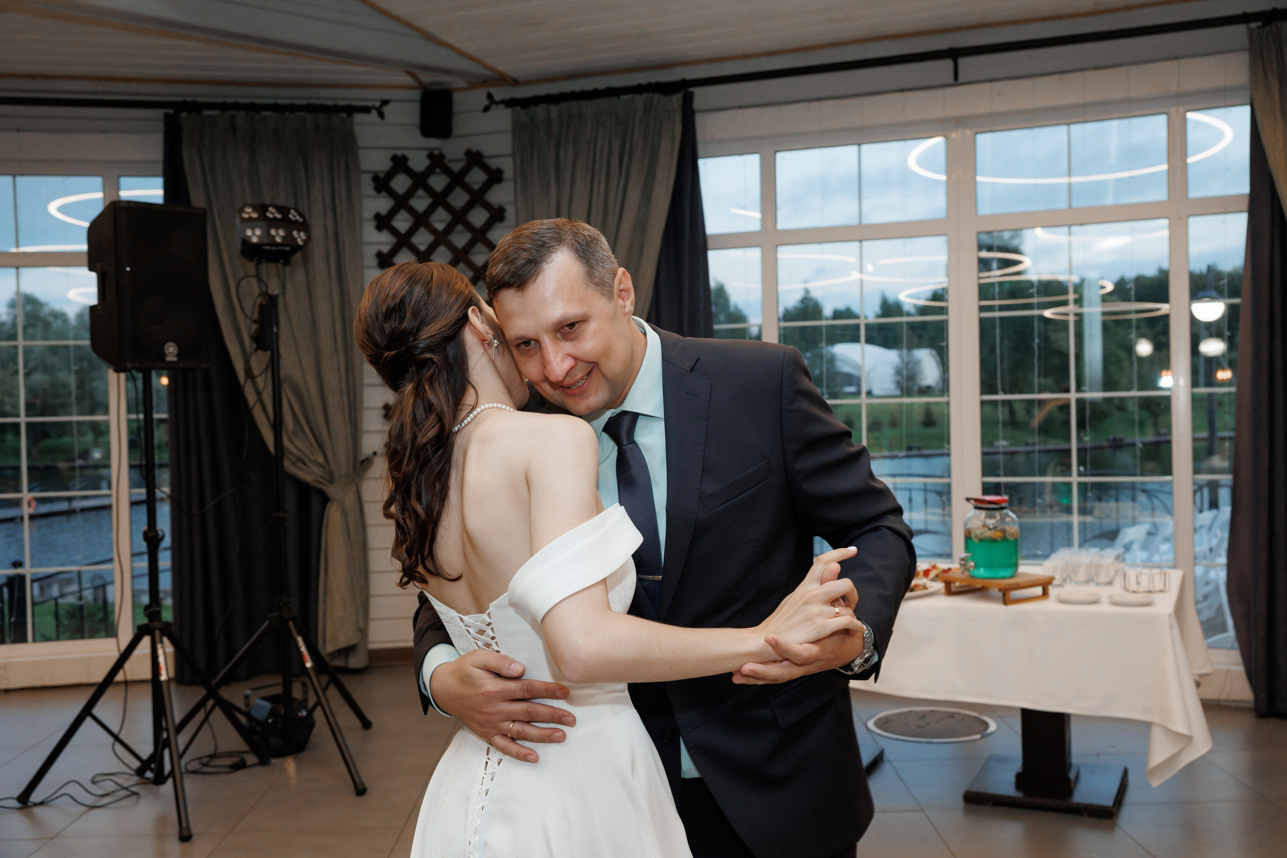 Регистрация в отеле Fish Point, ЗАГС Бутово, прогулка в Остафьево. Свадебный и репортажный фотограф (Москва, Королев и другие)